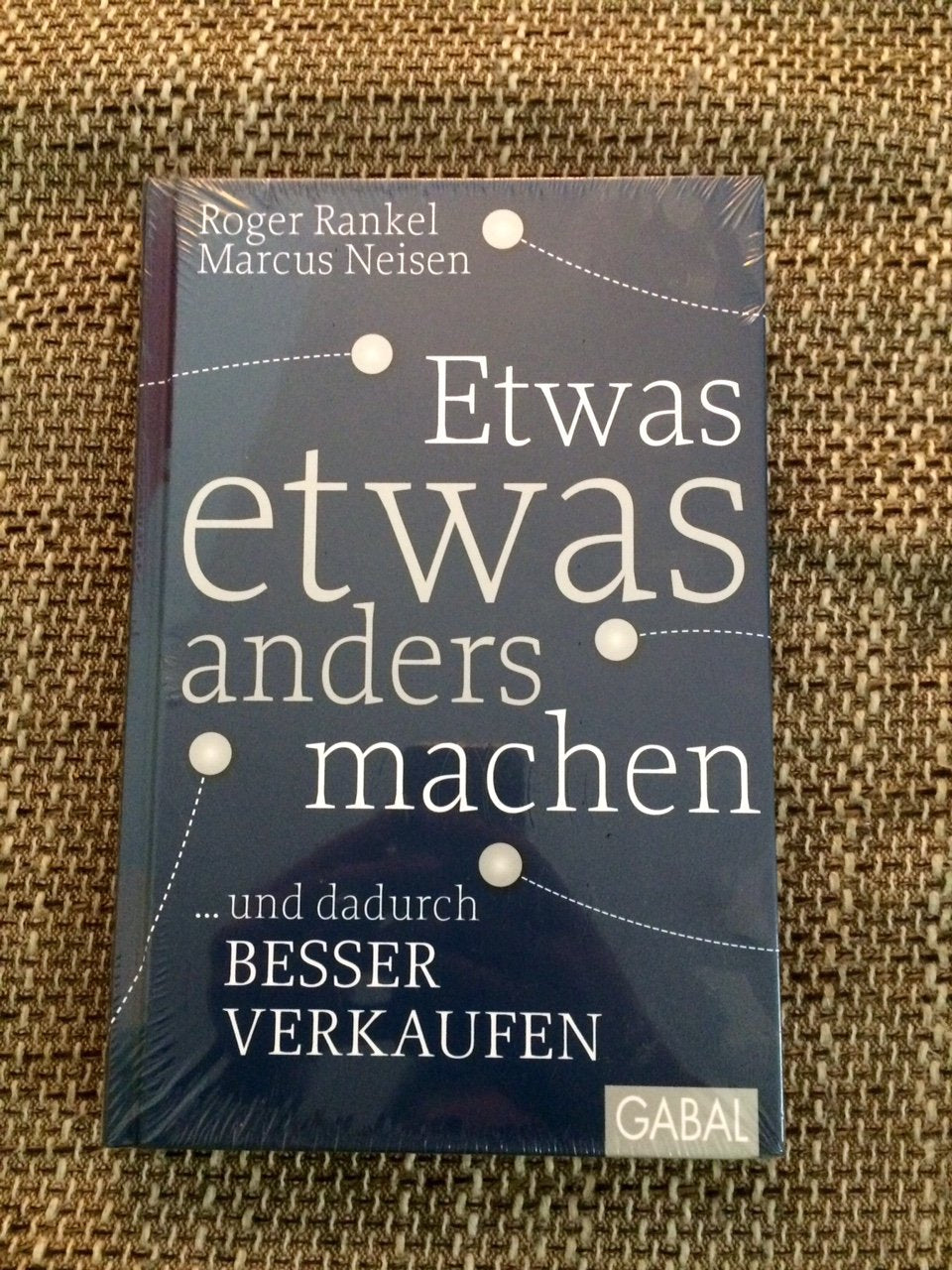 Etwas etwas anders machen Law