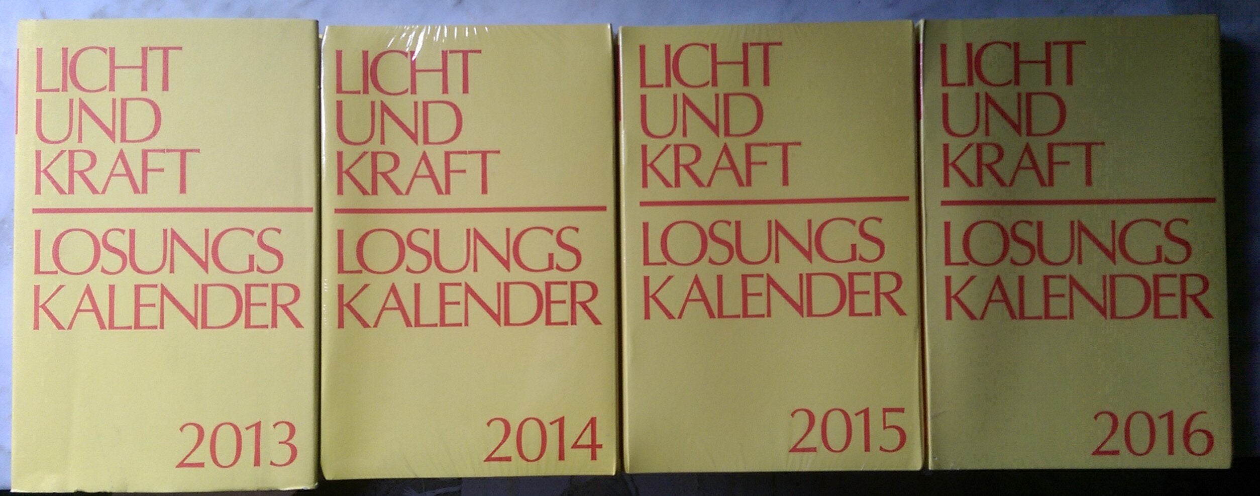 Licht und Kraft/Losungskalender 2016: Andachten über Losung und Lehrtext Calendars