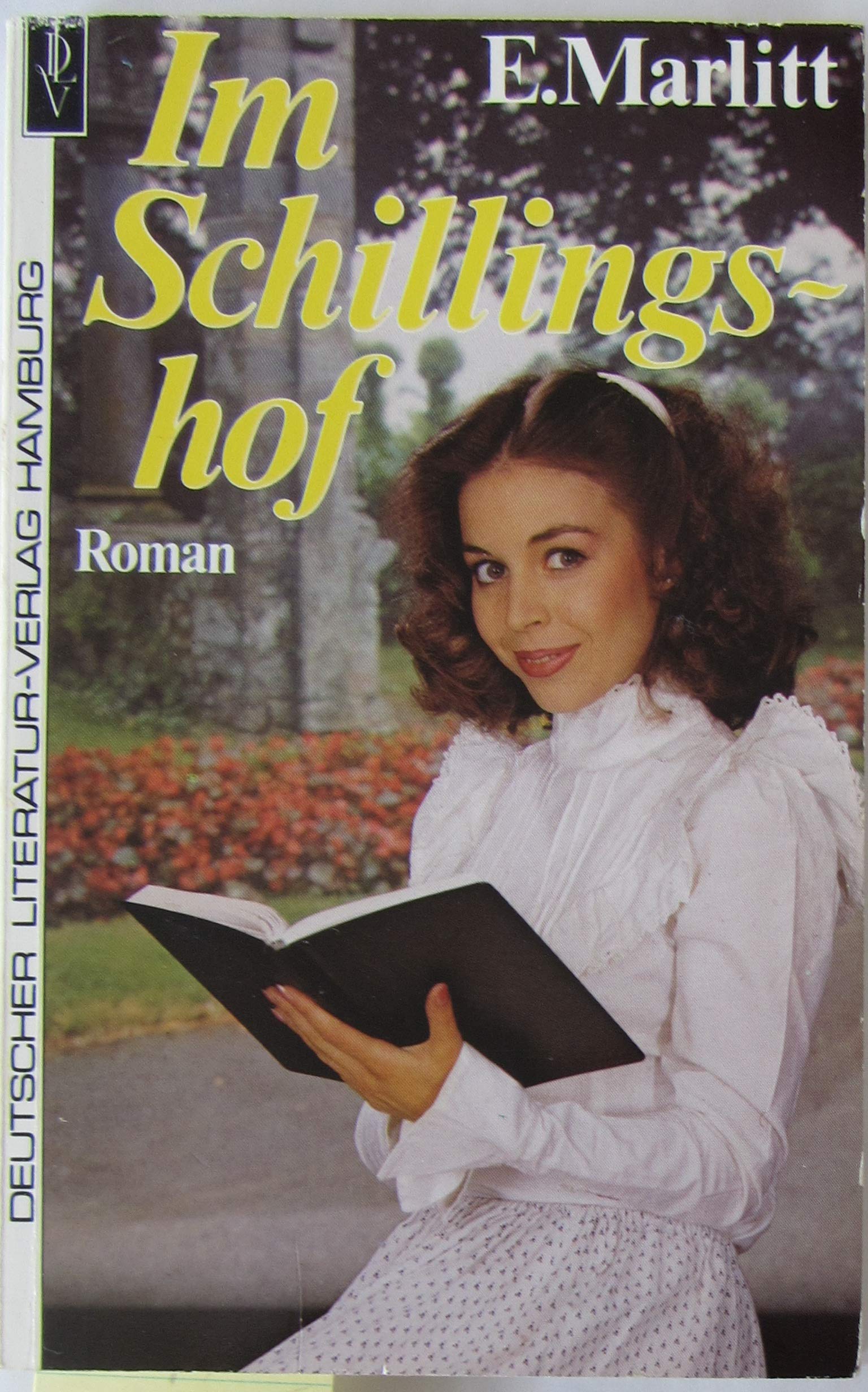 Im Schillingshof Contemporary literature Books