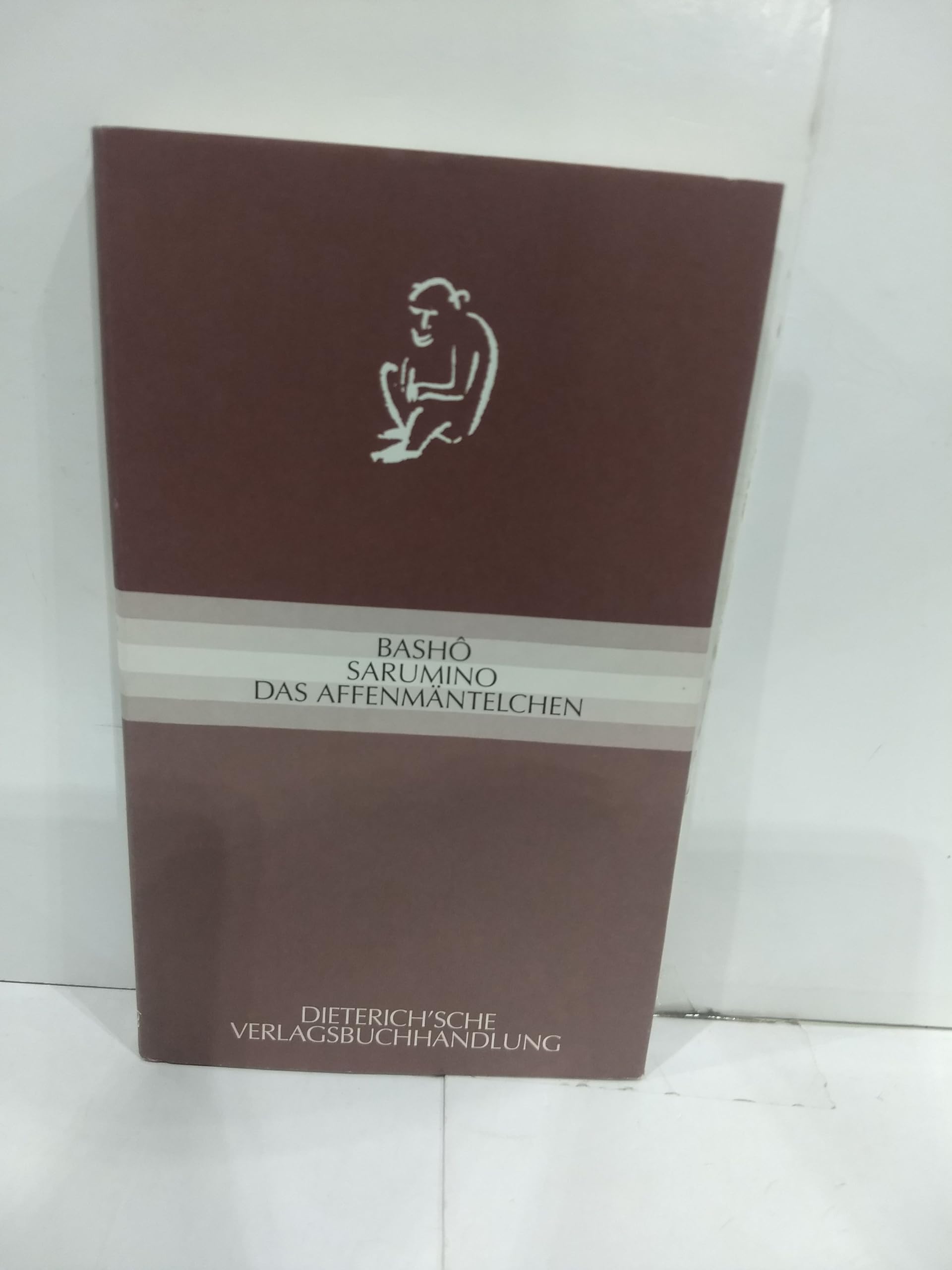 Sarumino - Das Affenmäntelchen: Gedichte Japan.-Dtsch. Hrsg., übertr. u. m. Annotationen v. G. S. Dombrady Poetry