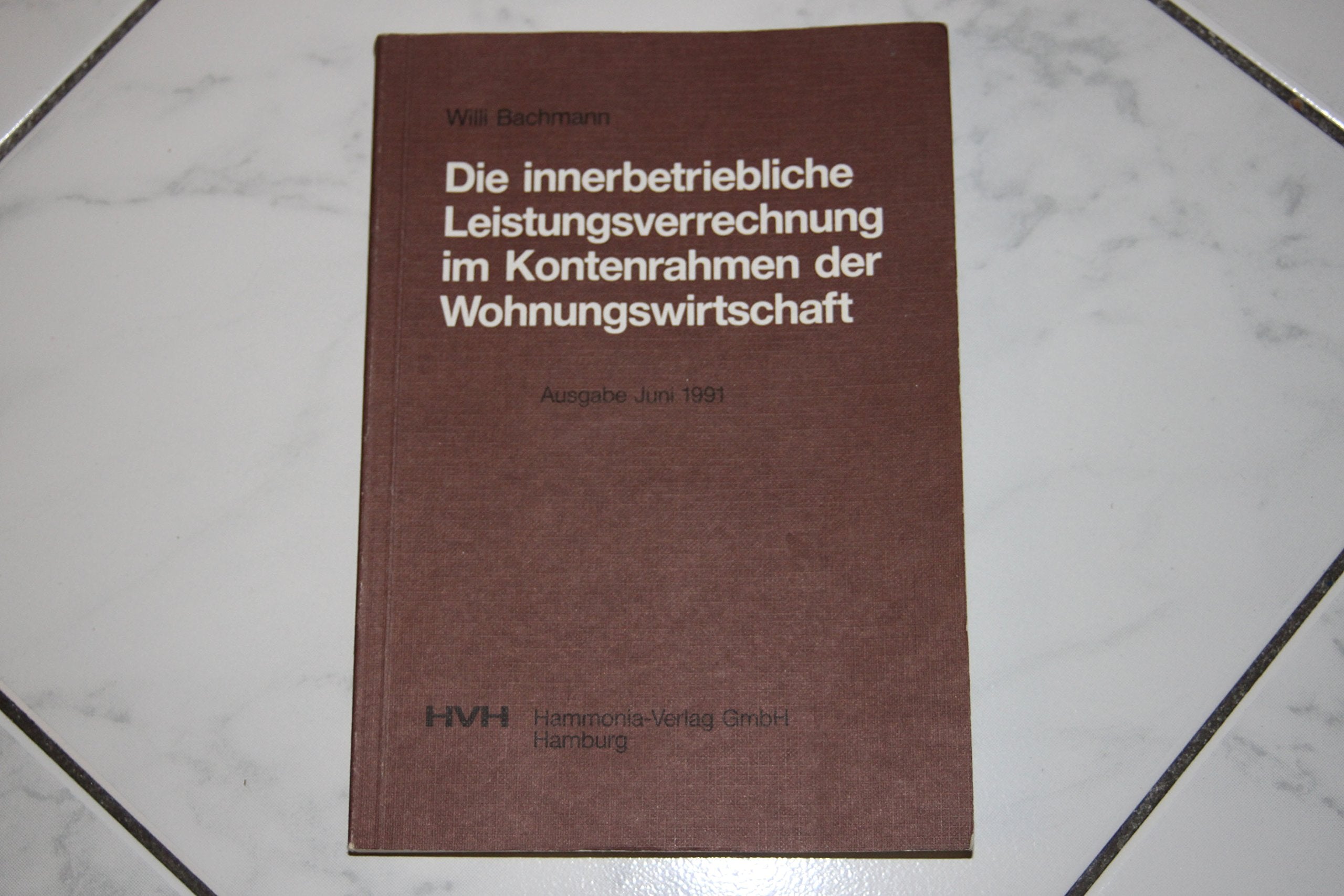 Die innerbetriebliche Leistungsverrechnung im Kontenrahmen der Wohnungswirtschaft Books