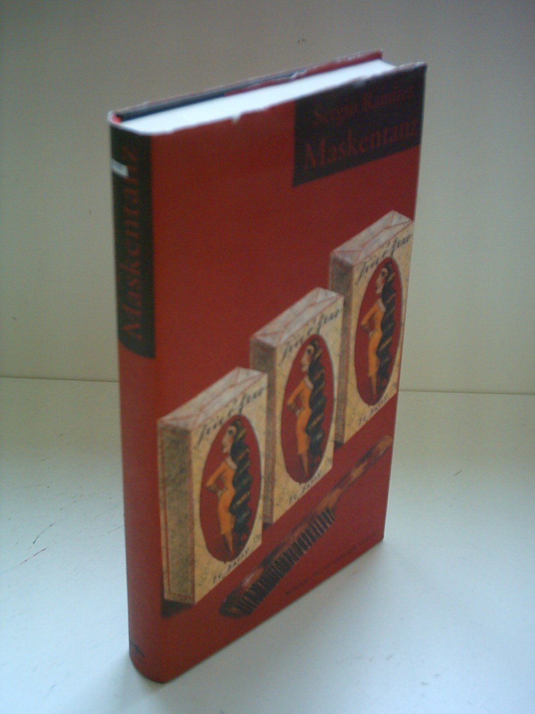 Maskentanz: Roman Contemporary literature Books