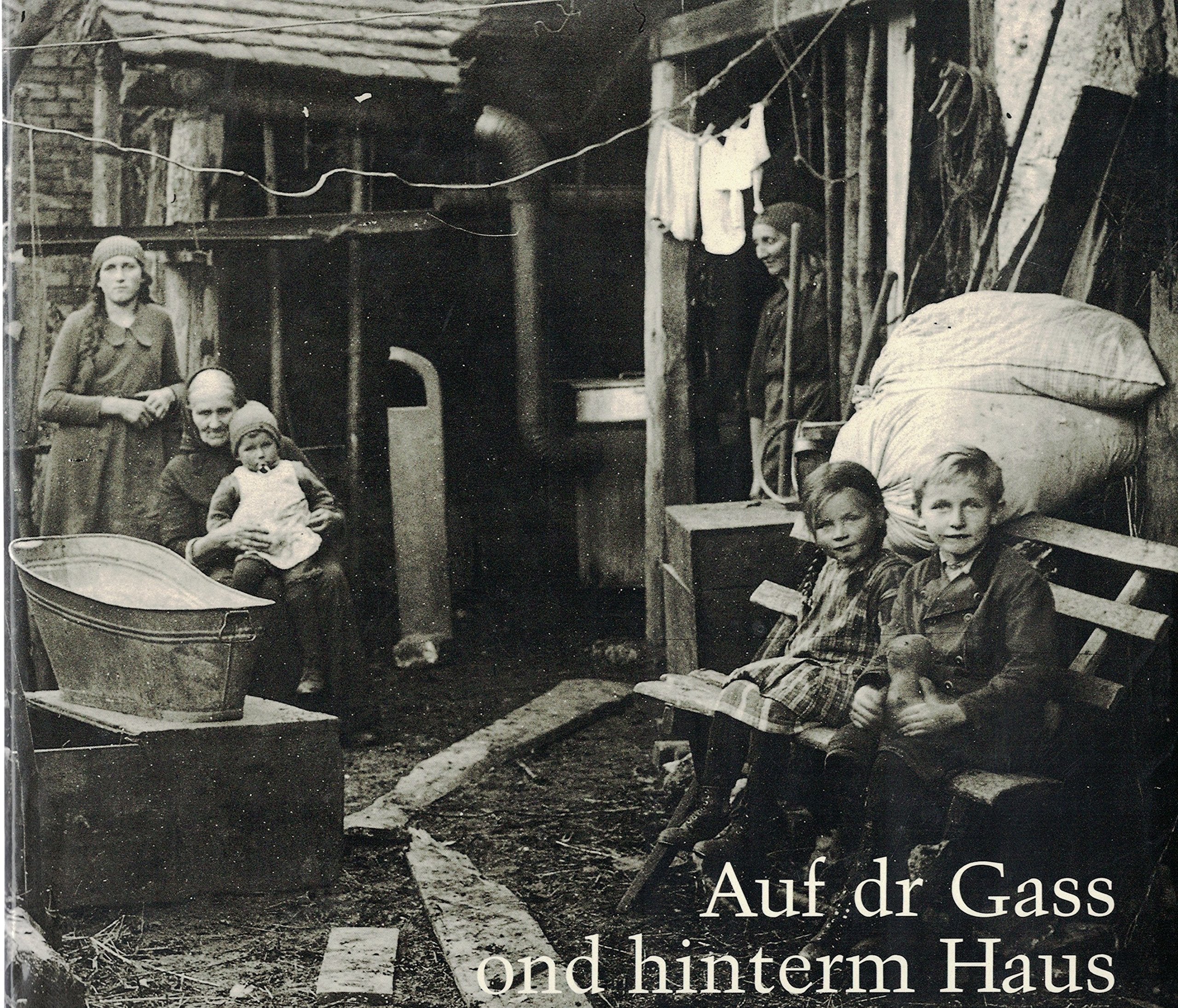 Auf dr Gass ond hinterm Haus: Gruibingen um 1935 Film, Art & Culture