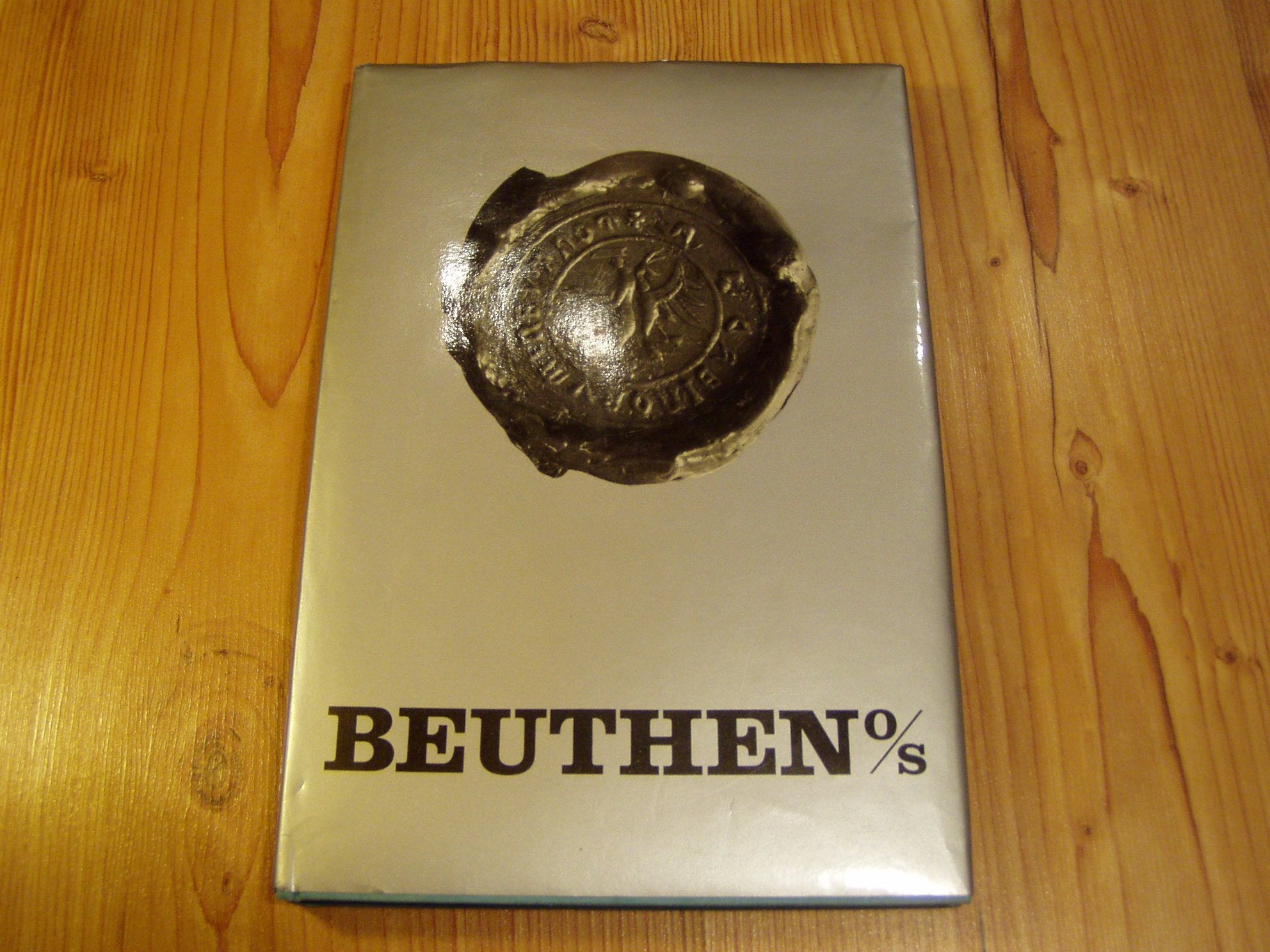 Beuthen O/S. Ein Heimatbuch des Beuthener Landes. Books
