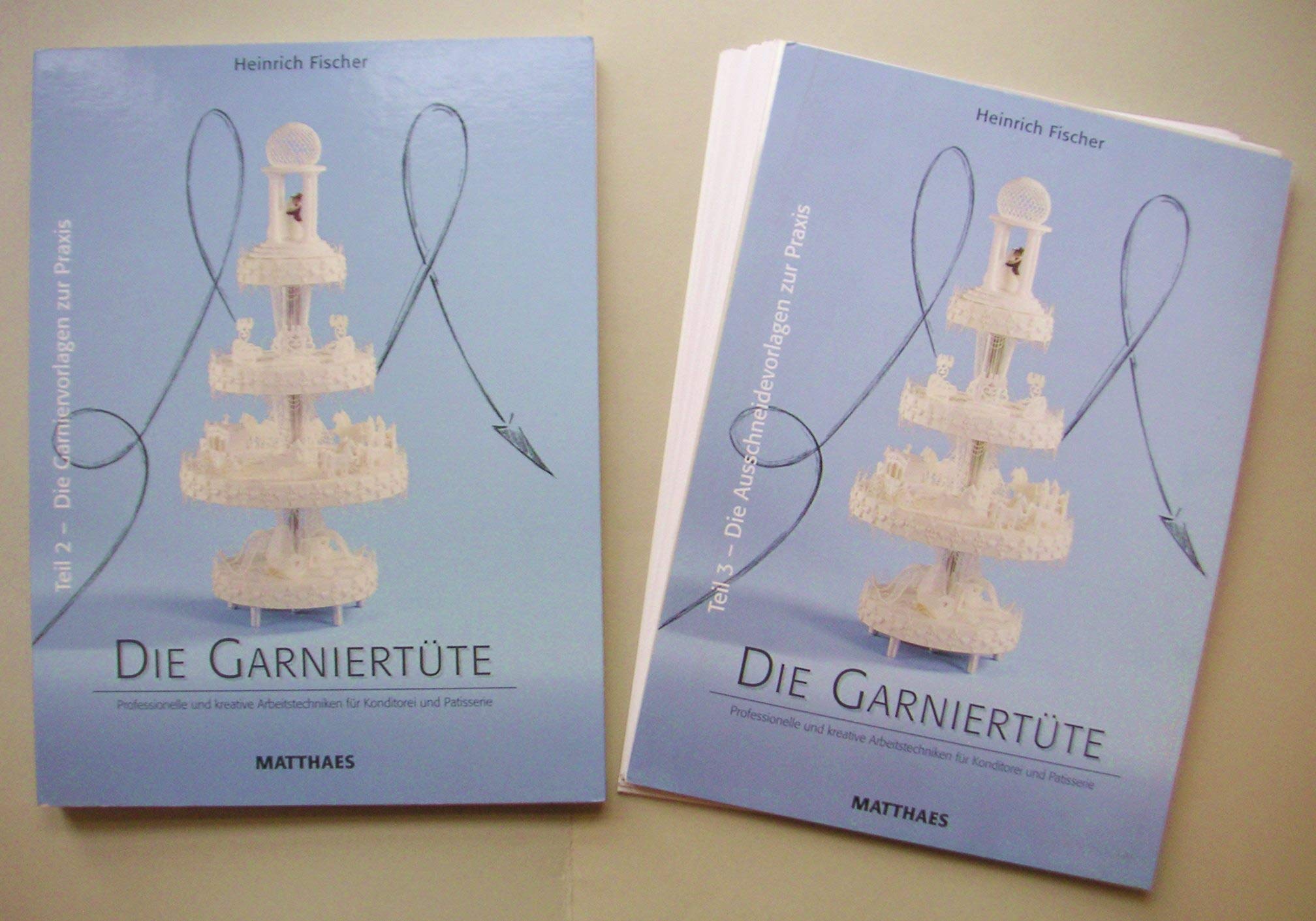 Die Garniertüte. Professionelle und kreative Arbeitstechniken für Konditorei und Patisserie. Teil 2: Die Garniervorlagen zur Praxis + Teil 3: Die Ausschneidevorlagen zur Praxis Books