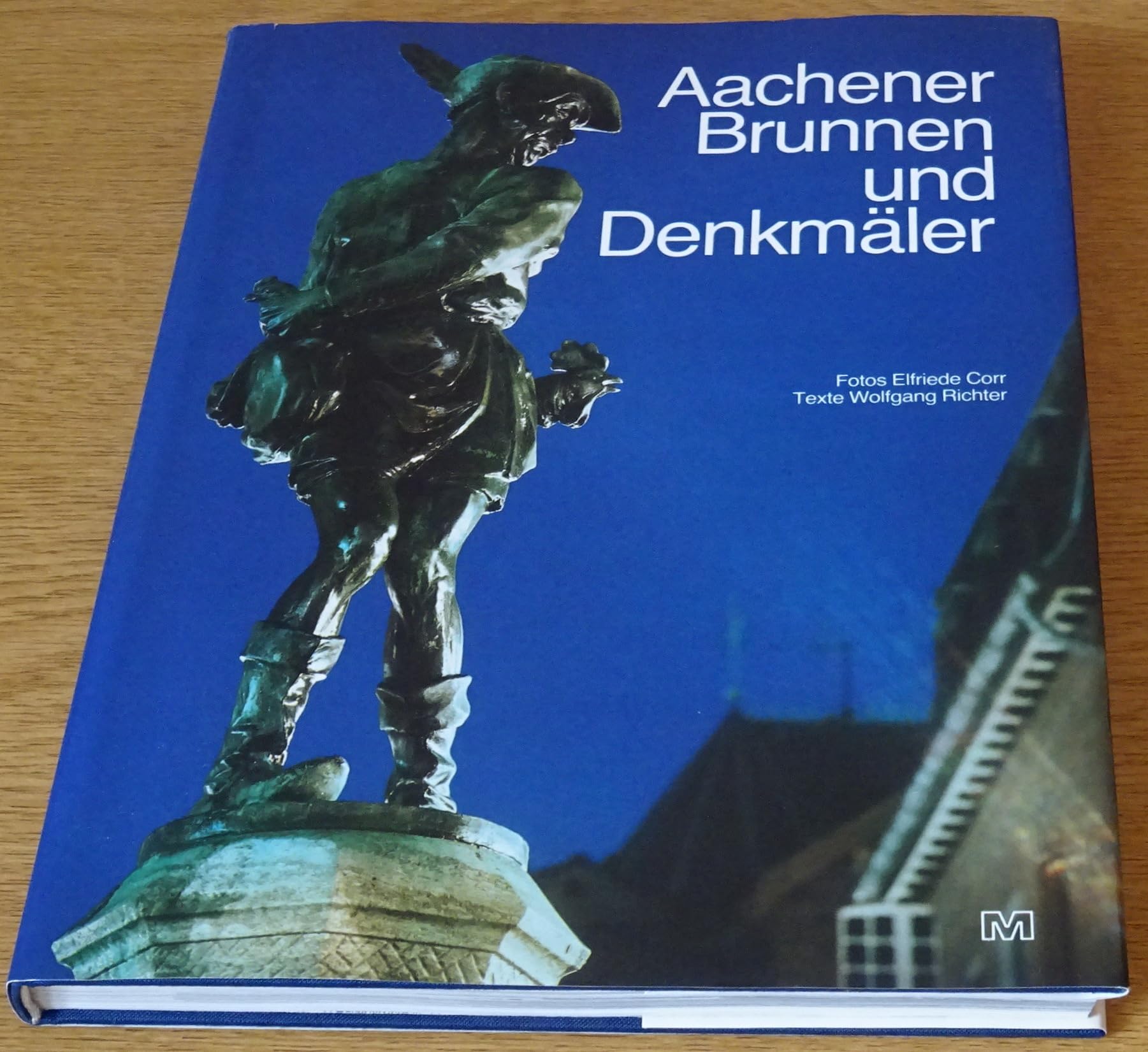 Aachener Brunnen und Denkmäler Books