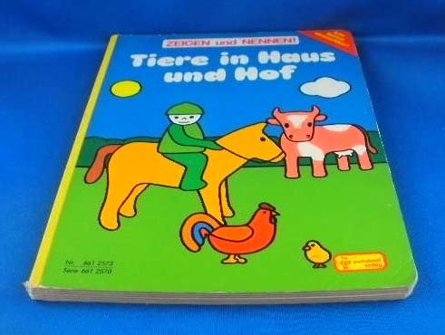 Tiere in Haus und Hof. ( Zeigen und Nennen) Books
