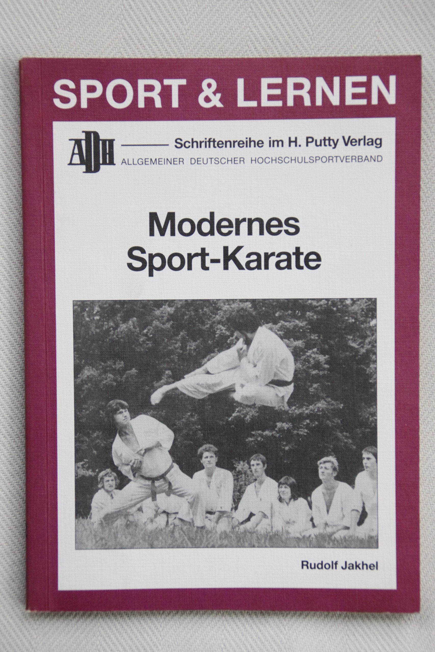 Modernes Sport Karate. Technische und taktische Grundlagen Leisure & Fun