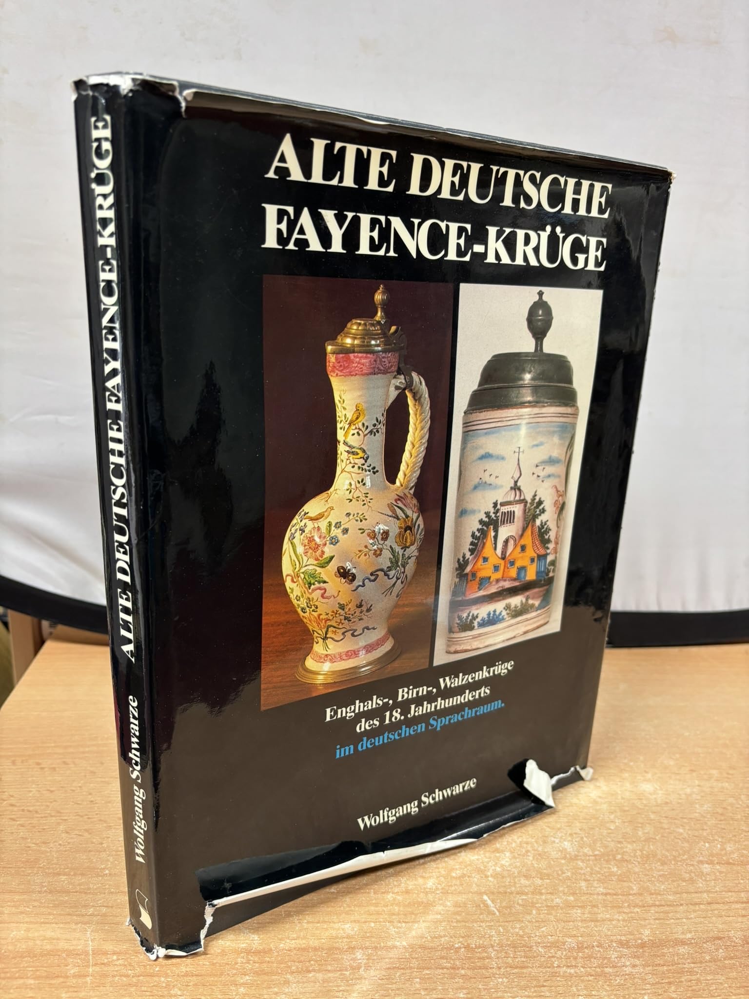 Alte deutsche Fayencenkrüge Film, Art & Culture