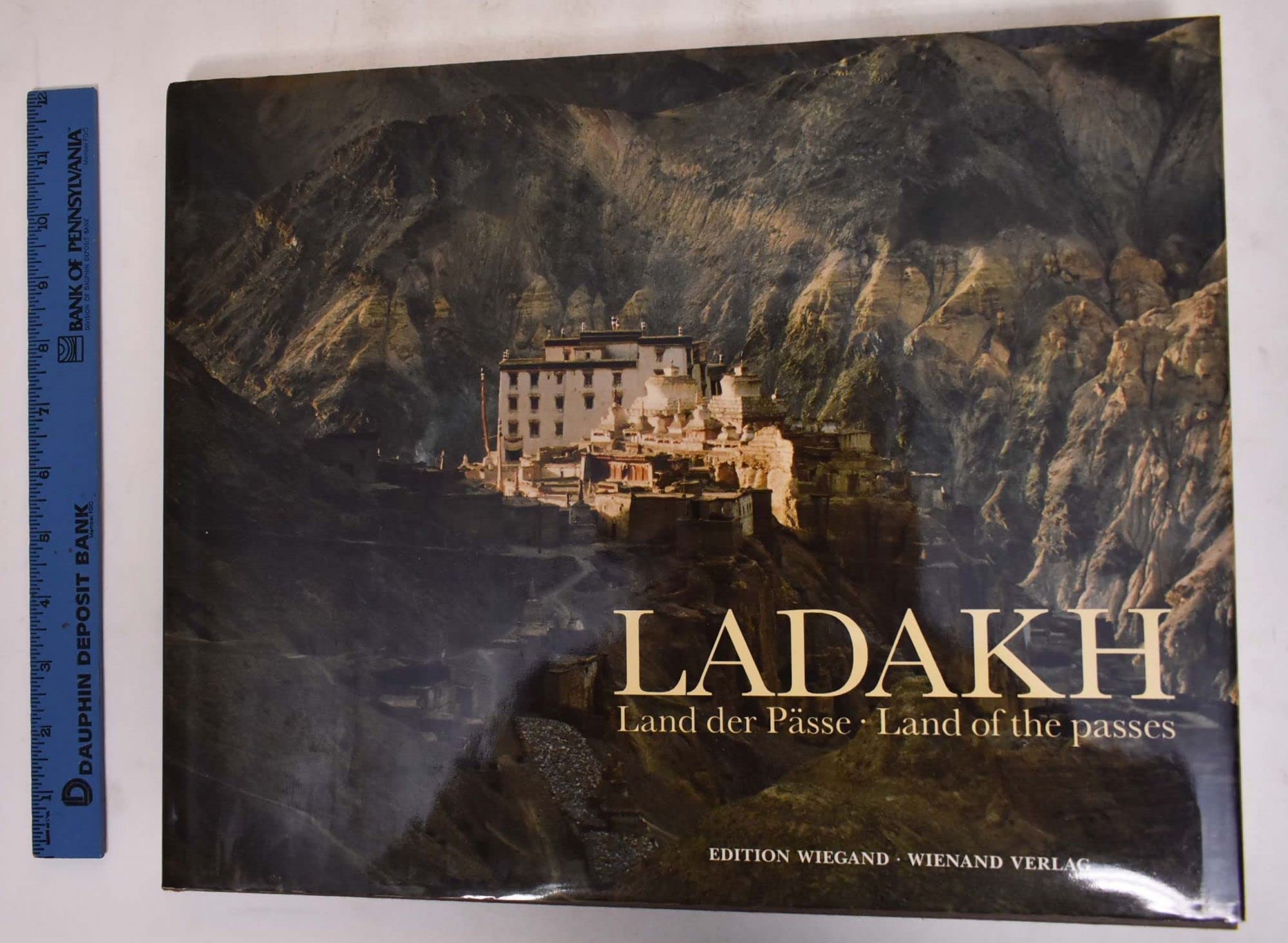 Ladakh. Land der Pässe. Land of the passes. Dt./Engl. Books