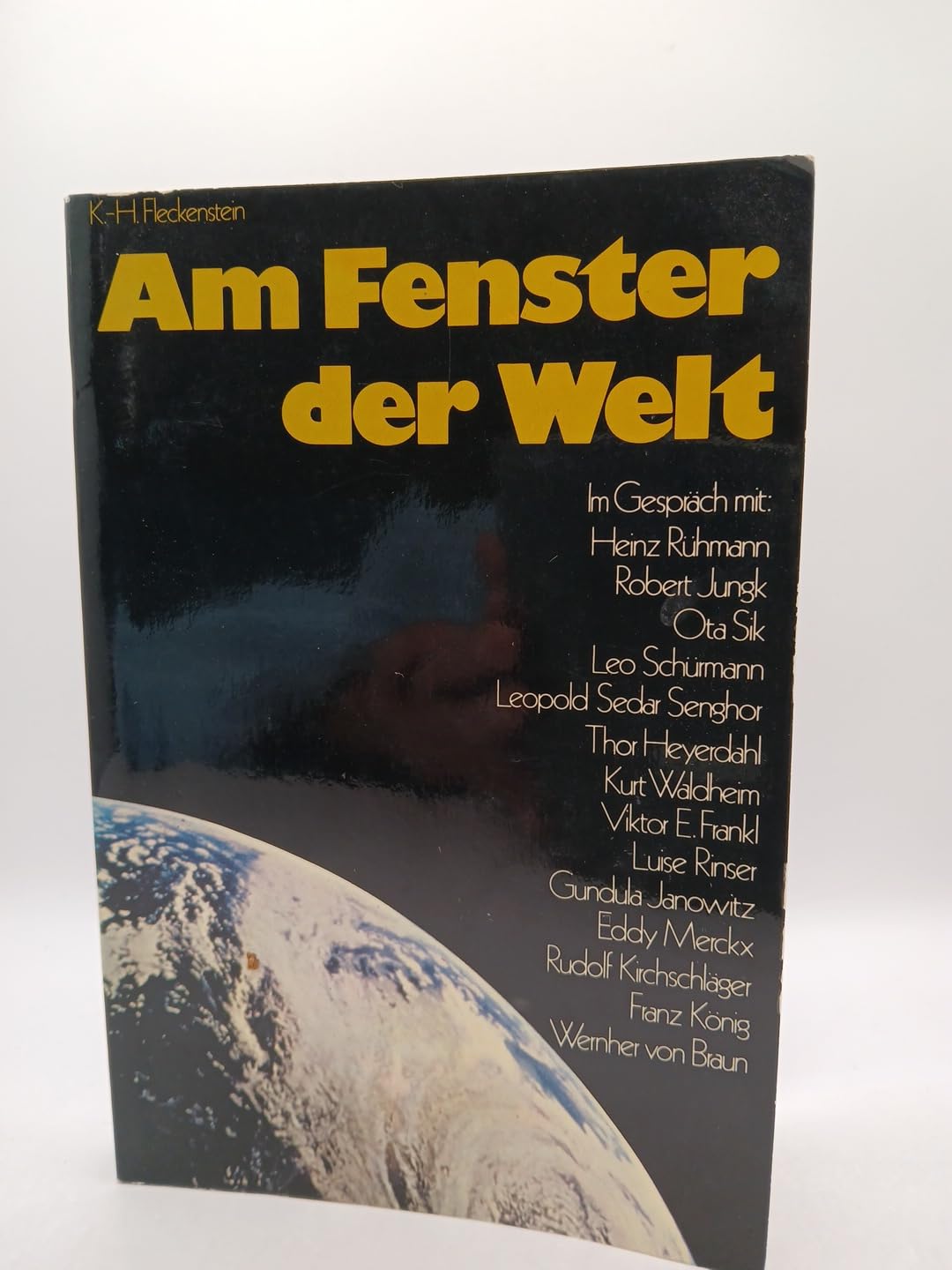 Am Fenster der Welt. Books