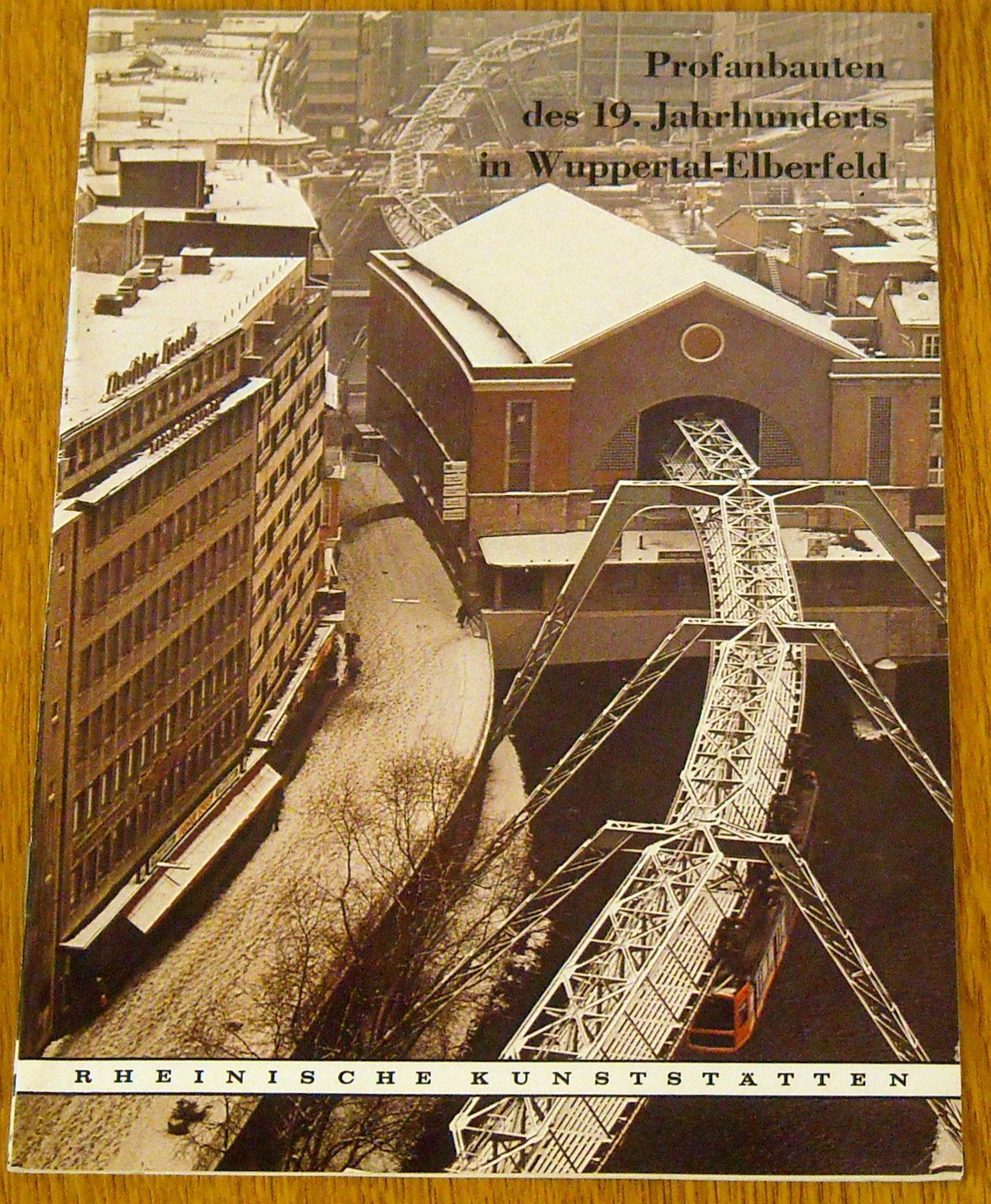 Profanbauten des 19. Jahrhunderts in Wuppertal-Elberfeld book