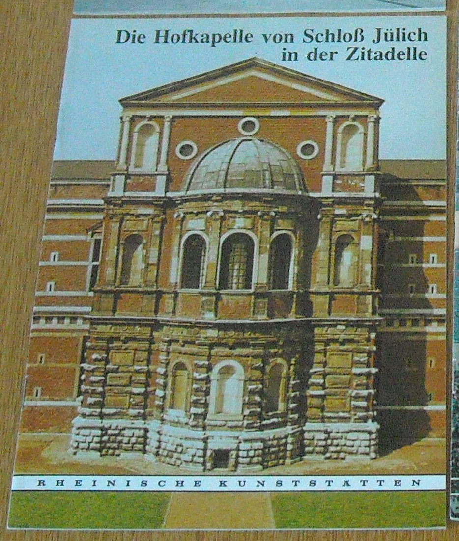 Die Hofkapelle von Schloss Jülich in der Zitadelle book