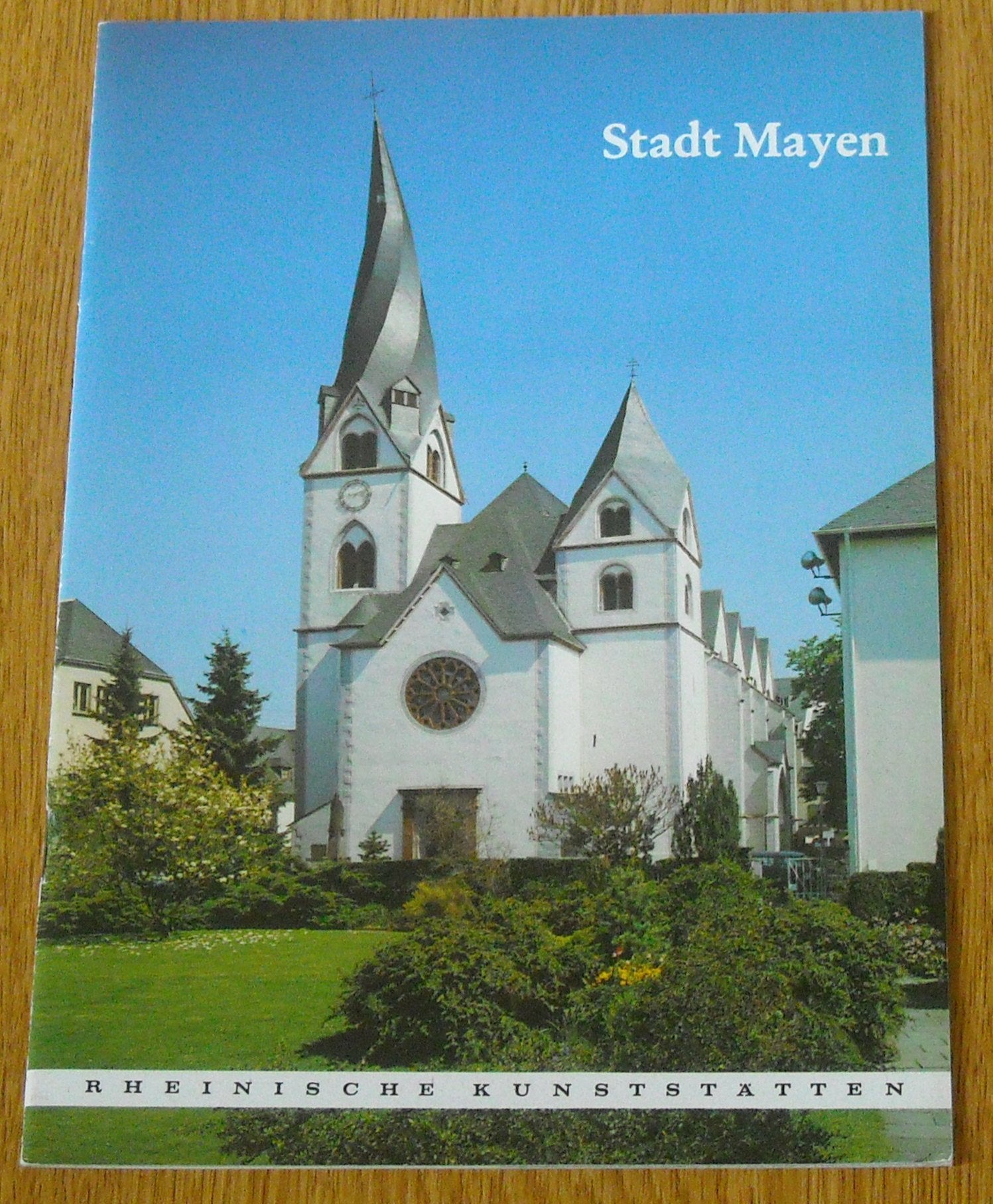Stadt Mayen (Rheinische Kunststätten) Film, Art & Culture