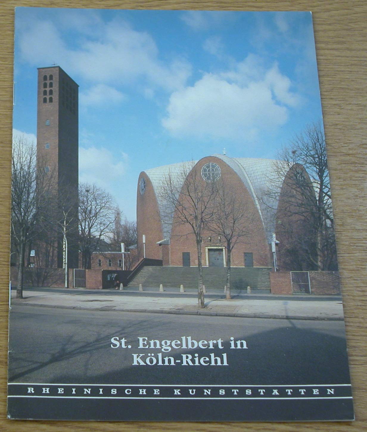 Die Pfarrkirche St. Engelbert in Köln-Riehl (Rheinische Kunststätten) Business & Technology