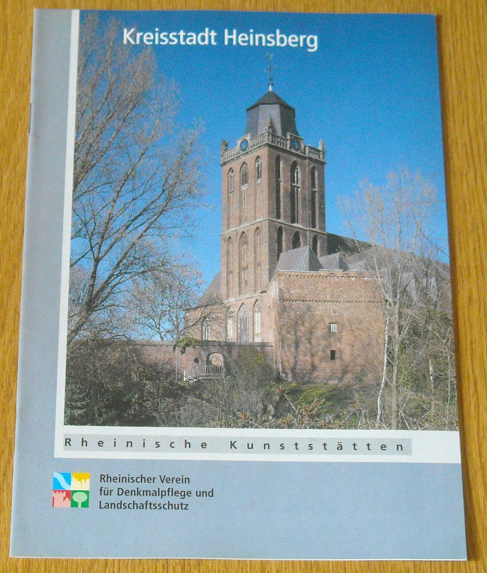 Kreisstadt Heinsberg (Rheinische Kunststätten) Film, Art & Culture