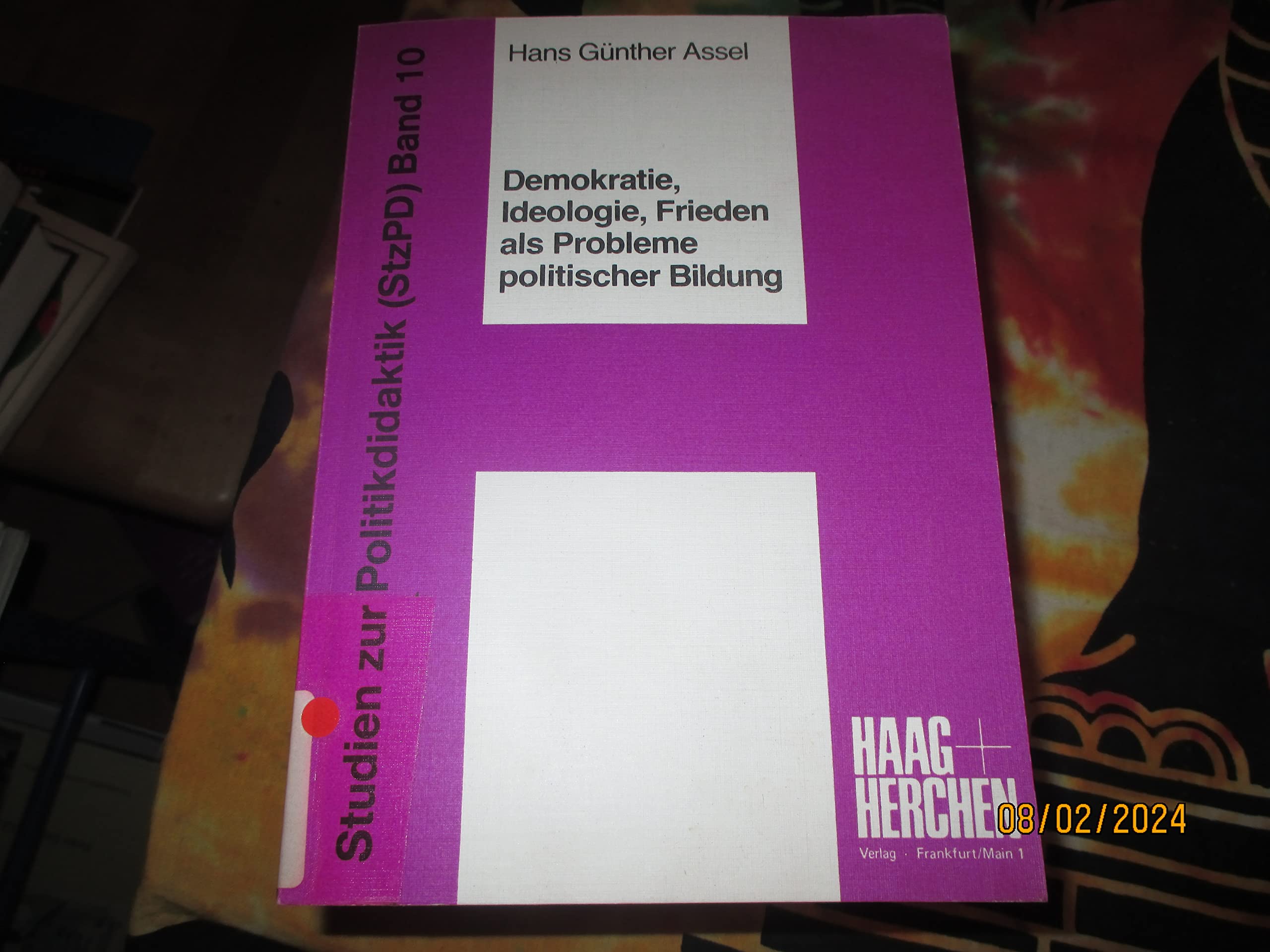 Demokratie, Ideologie, Frieden als Probleme politischer Bildung Books