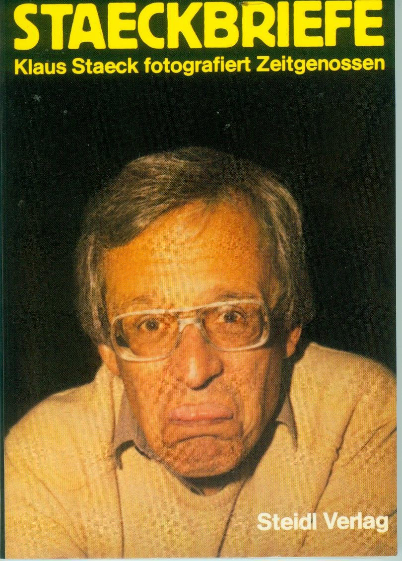 Steckbriefe: Klaus Staeck fotografiert Zeitgenossen (Das kleine Buch) Social Sciences