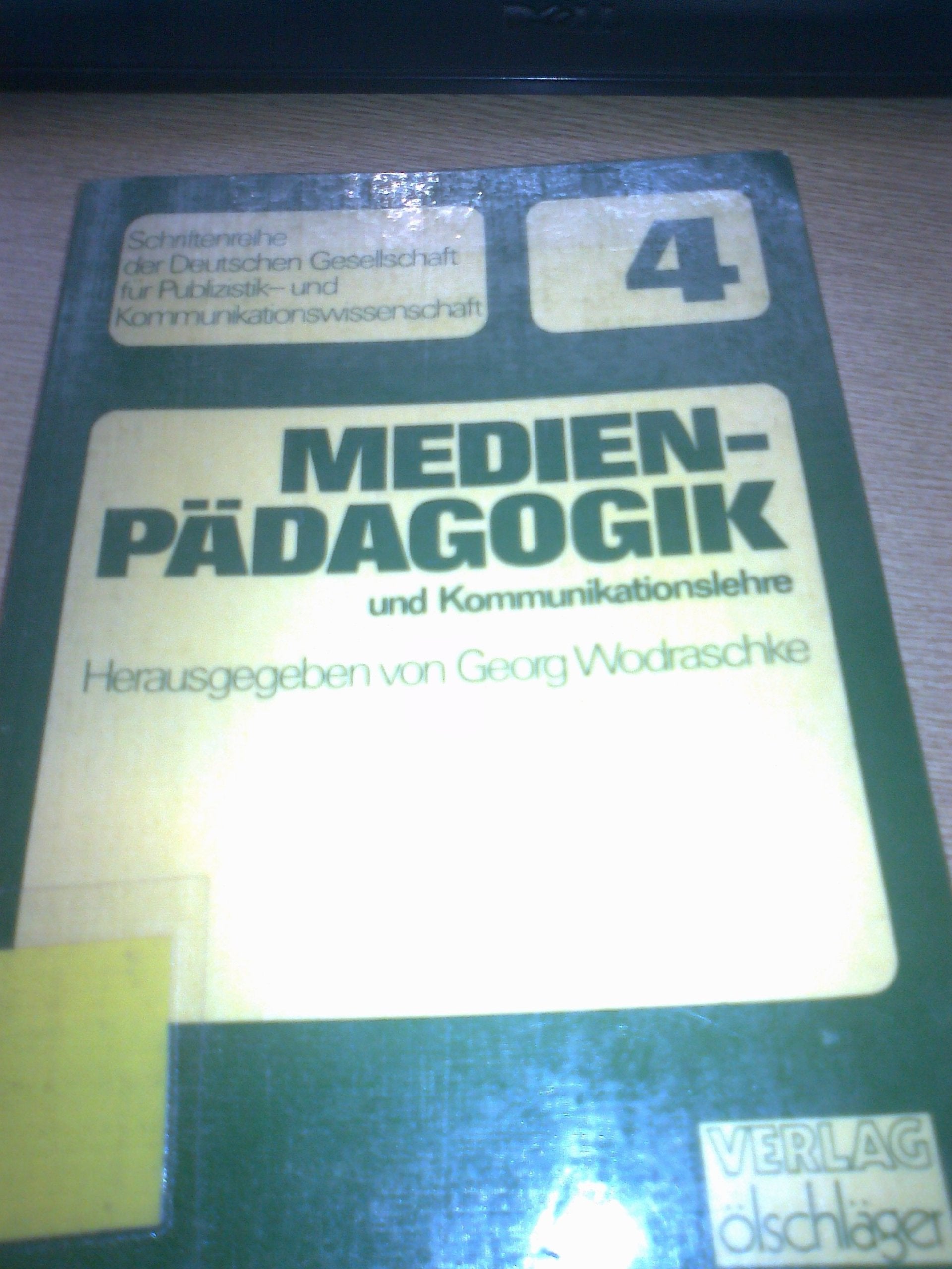 Medienpädagogik und Kommunikationslehre Books