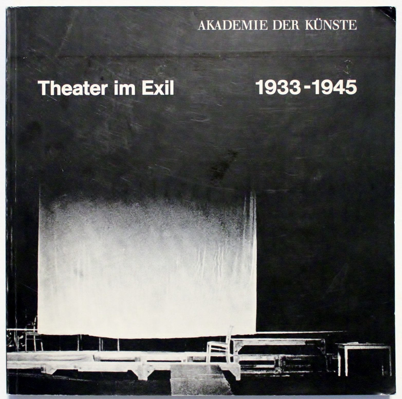 Theater im Exil 1933-1945. Ein Symposium der Akademie der Künste Books