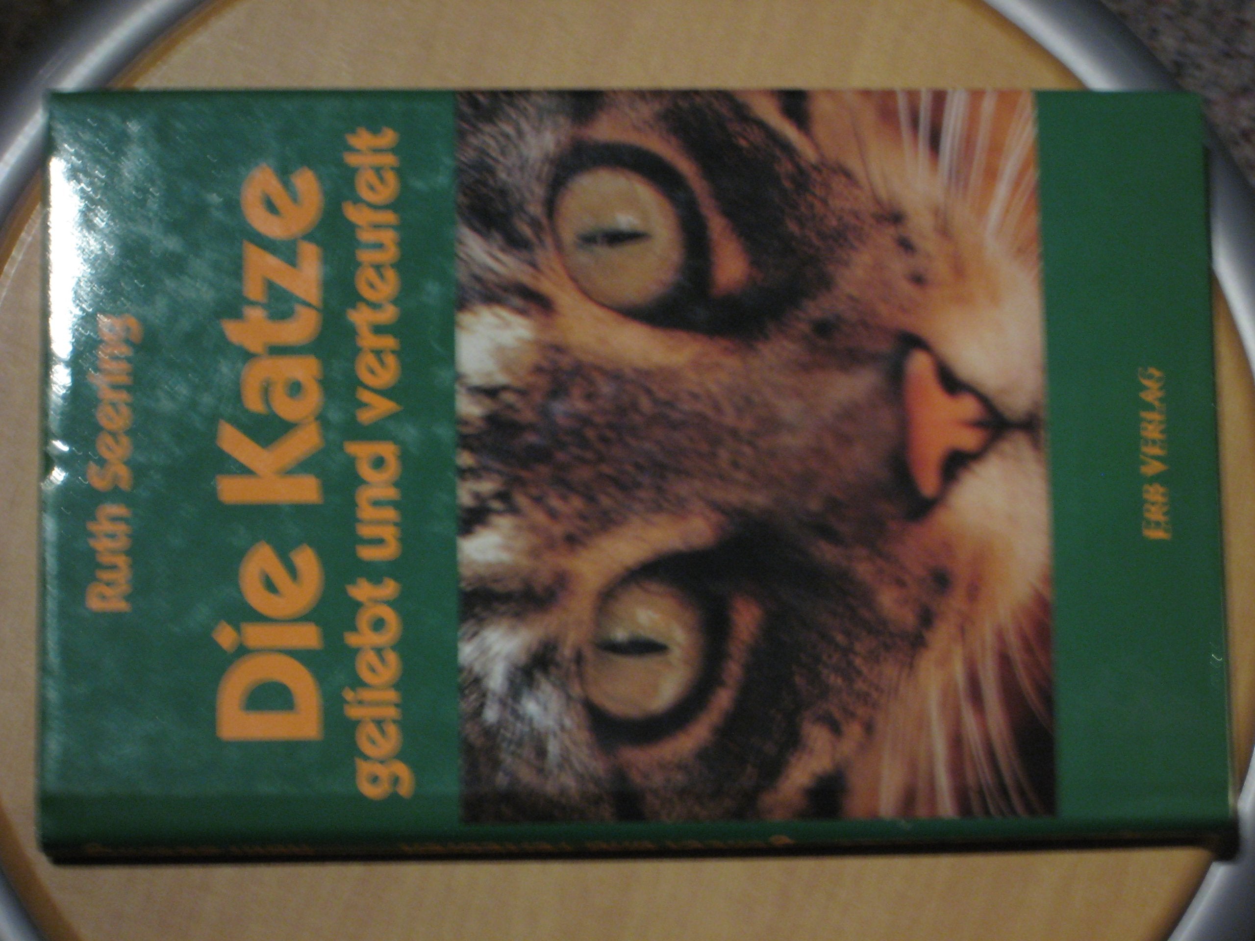 Die Katze - geliebt und verteufelt Pets
