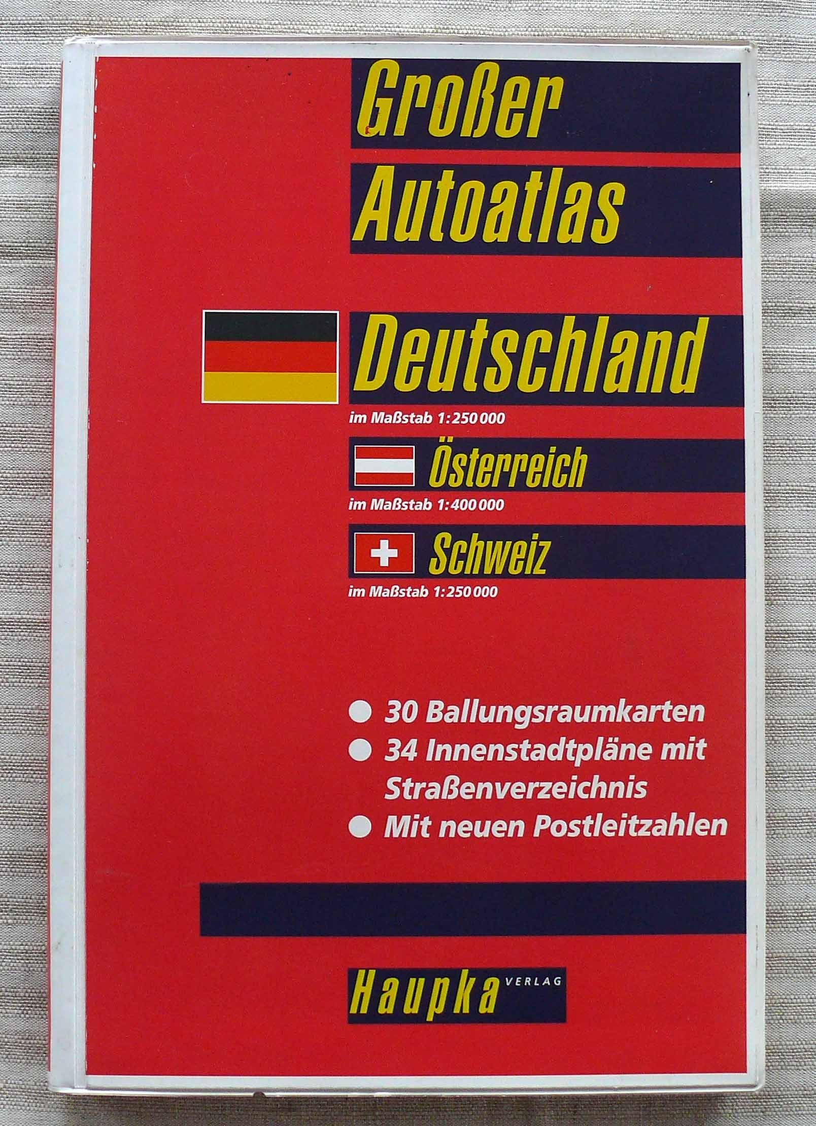 Grosser Autoatlas. Deutschland - Österreich - Schweiz: Deutschland 1:250000. Österreich 1:400000. Schweiz 1:250000 Books