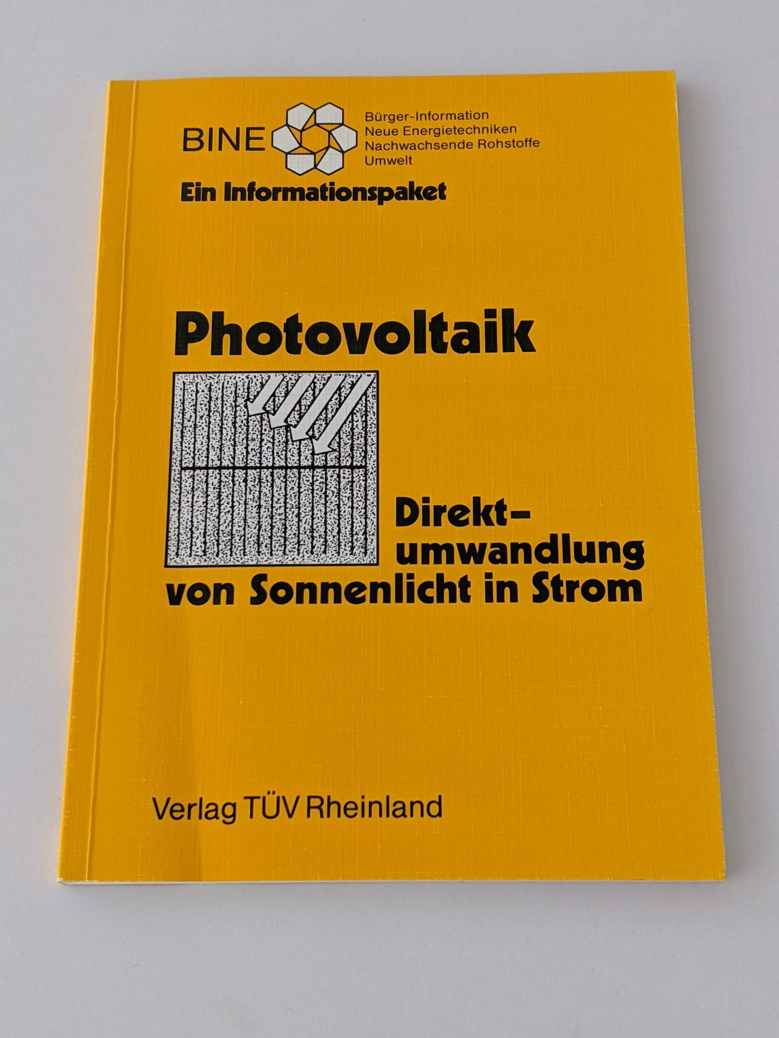 Photovoltaik. Direktumwandlung von Sonnenlicht in Strom Business & Technology
