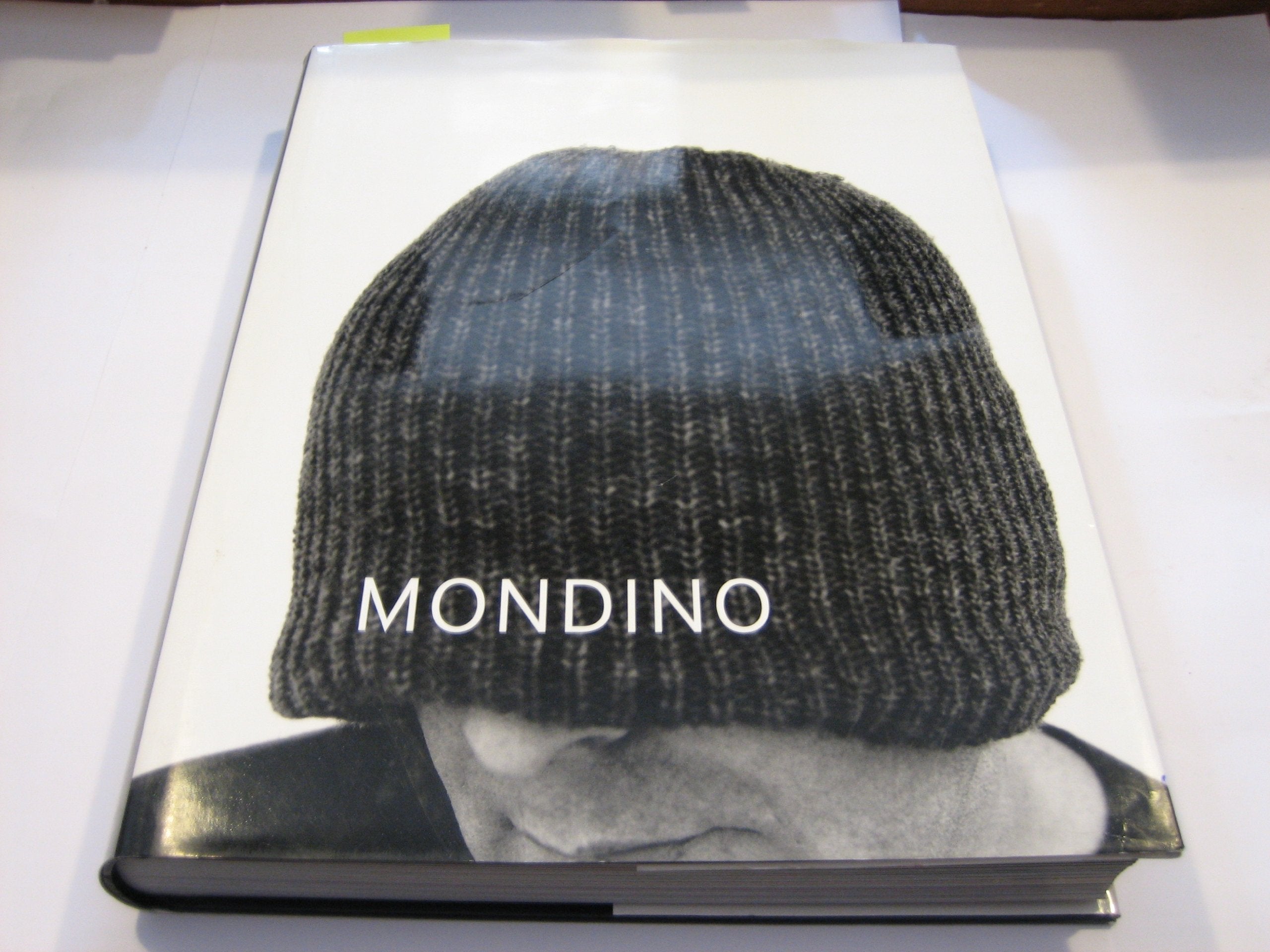 Mondino Déjà Vu (Hardback) Travel