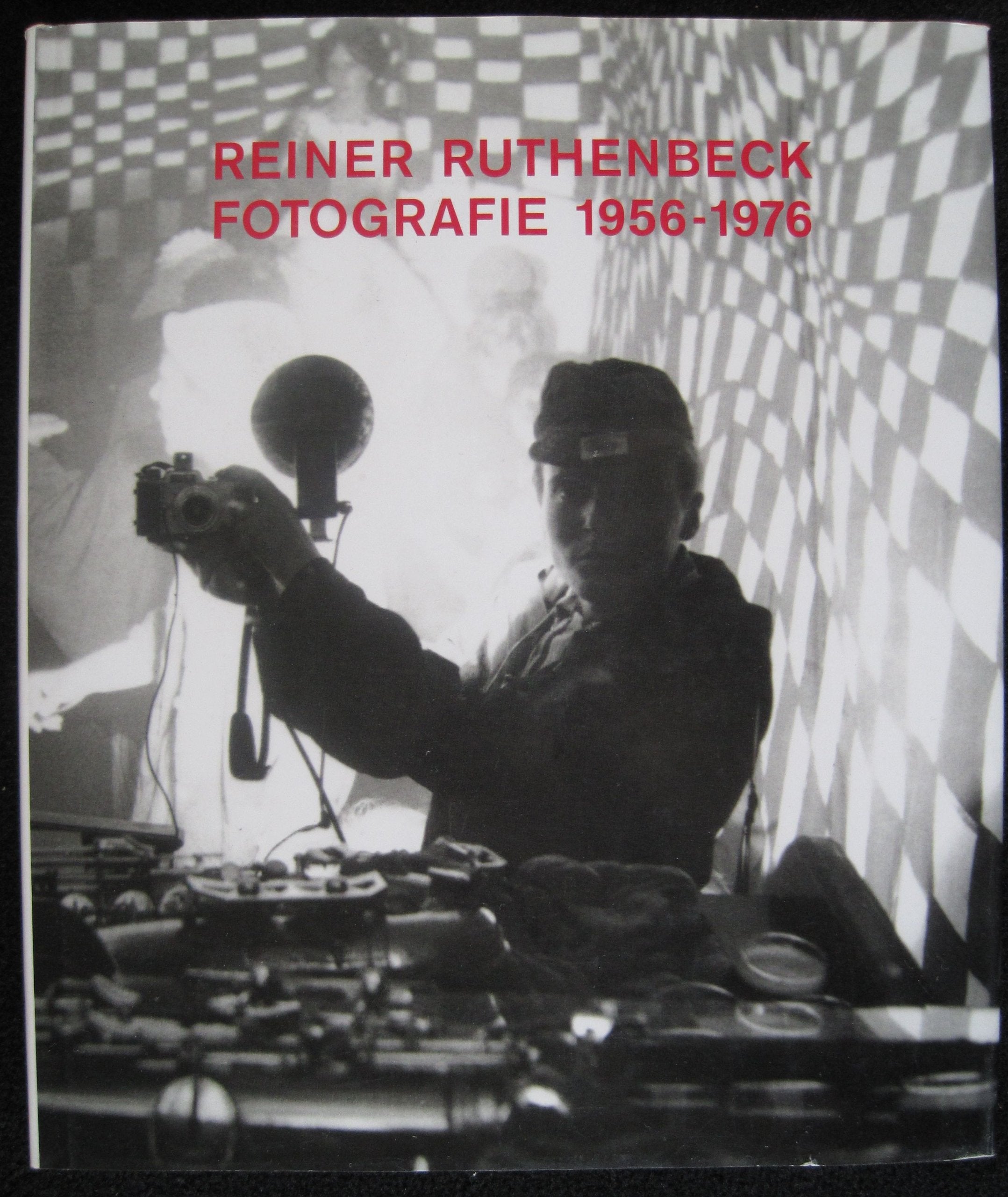 A Reiner Ruthenbeck: Photogr Books