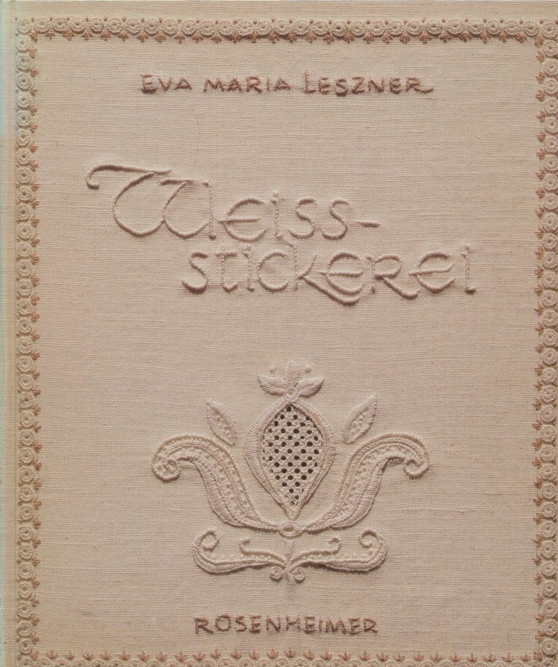 Weiss-Stickerei Art & Literature