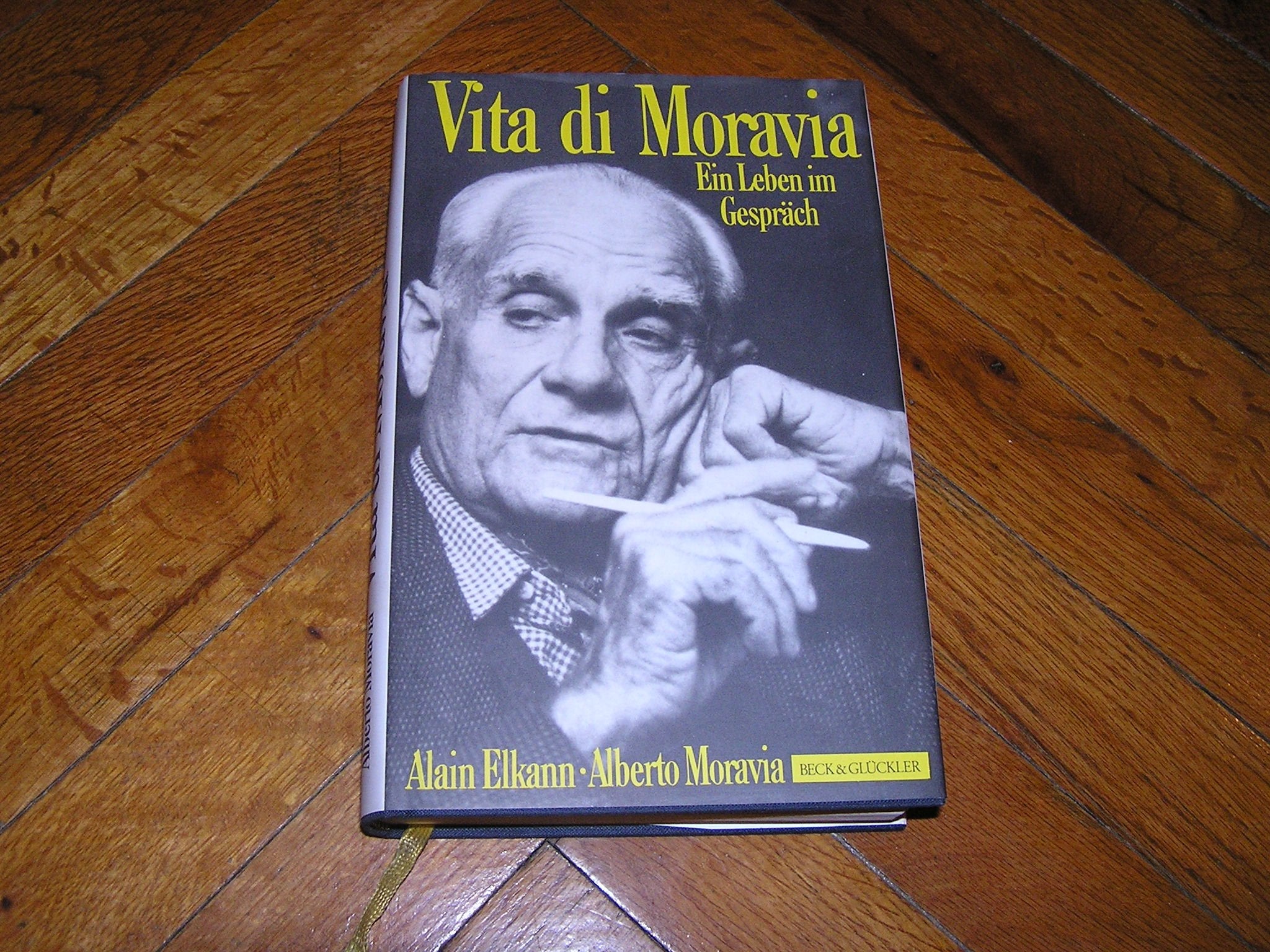 Vita di Moravia. Ein Leben im Gespräch. Books