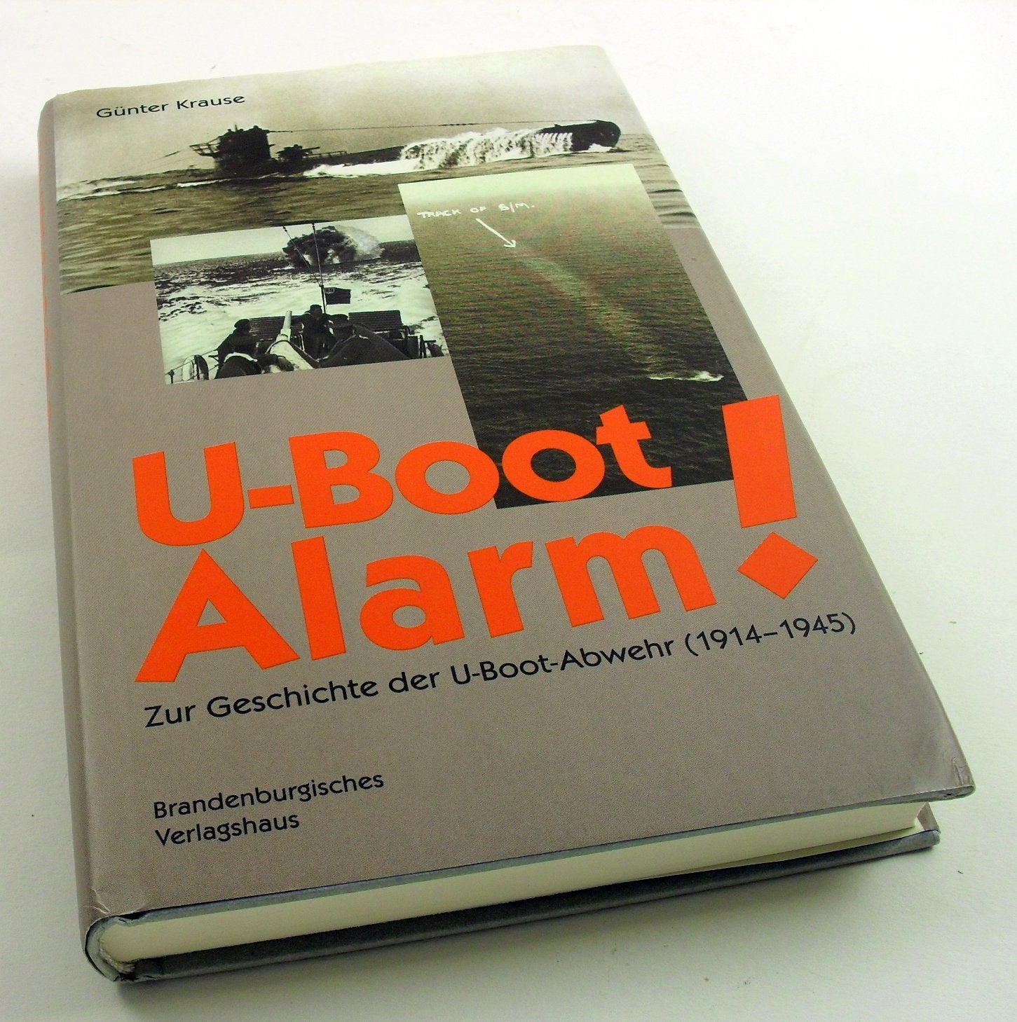 U- Boot- Alarm. Second-hand books on film, art and culture