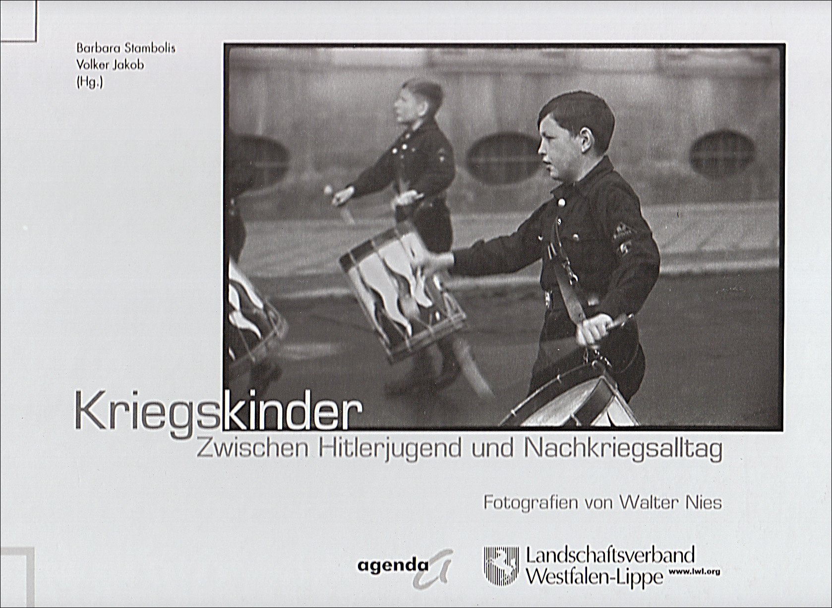 Kriegskinder: Zwischen Hitlerjugend und Nachkriegsalltag Photography