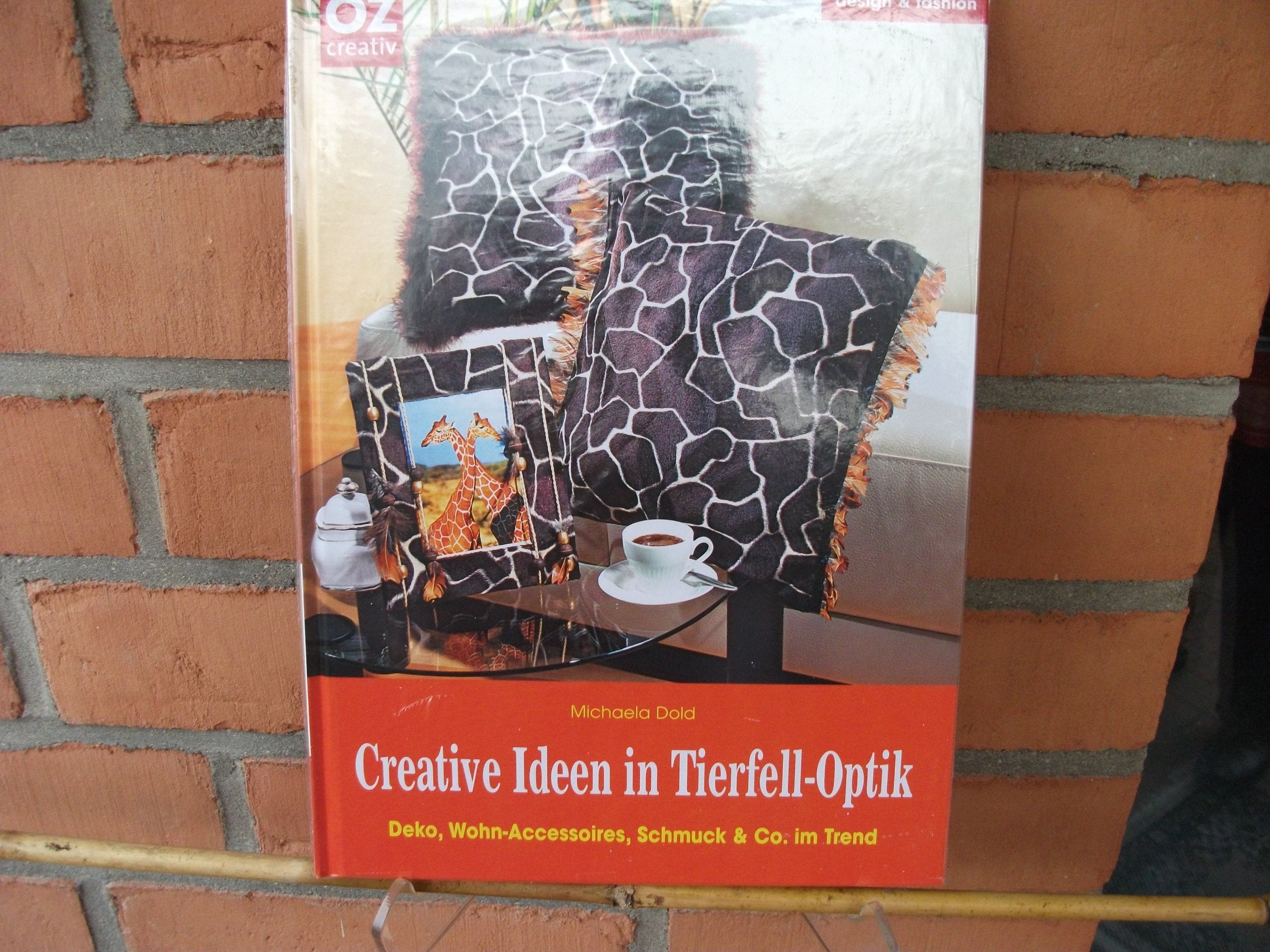 Creative Ideen in Tierfell-Optik: Deko, Wohn-Accesoires, Schmuck & Co. im Trend (design & fashion) Film, Art & Culture