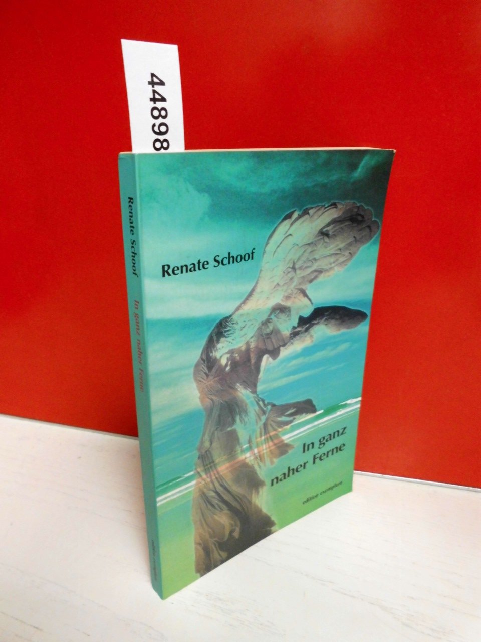 In ganz naher Ferne Essays & Short Stories