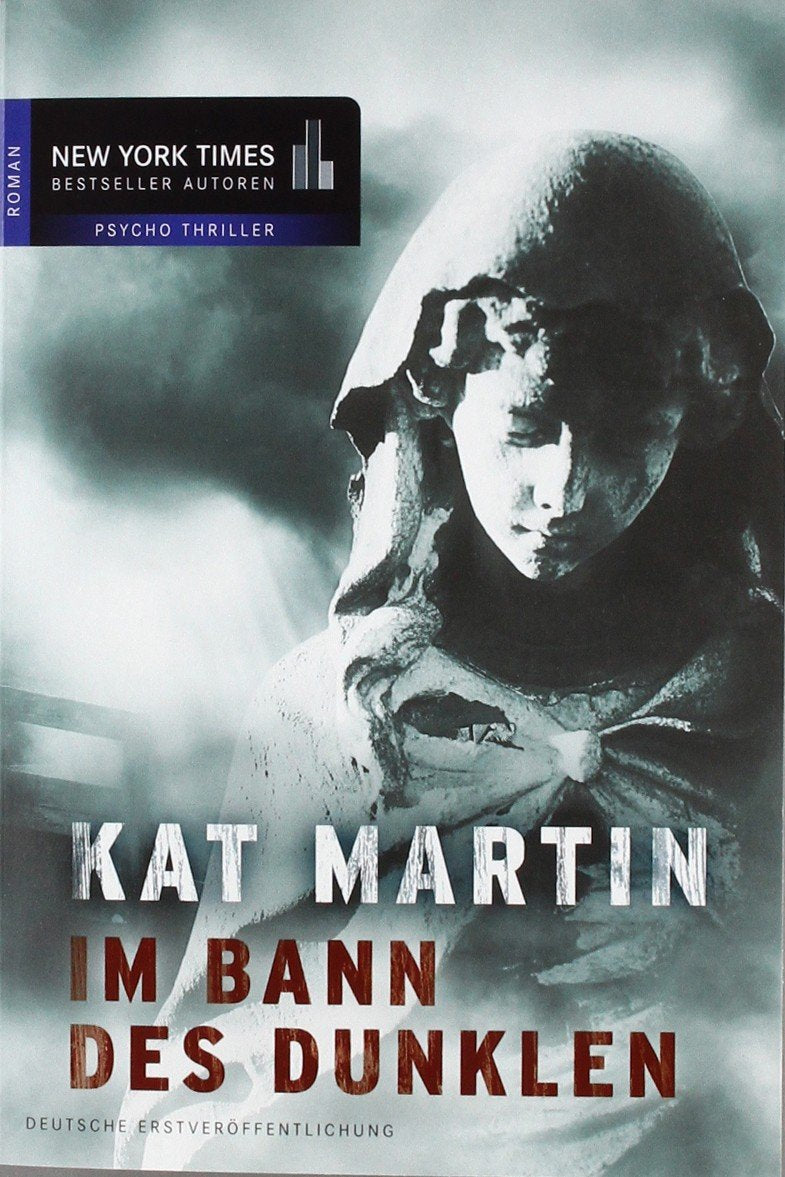 Im Bann des Dunklen: Roman. Deutsche Erstveröffentlichung (New York Times Bestseller Autoren: Thriller/Krimi) Contemporary literature Books