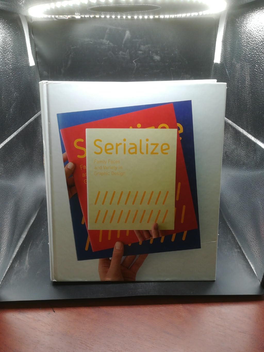 Serialize: Family Faces and Variety in Graphic Design Computer Science