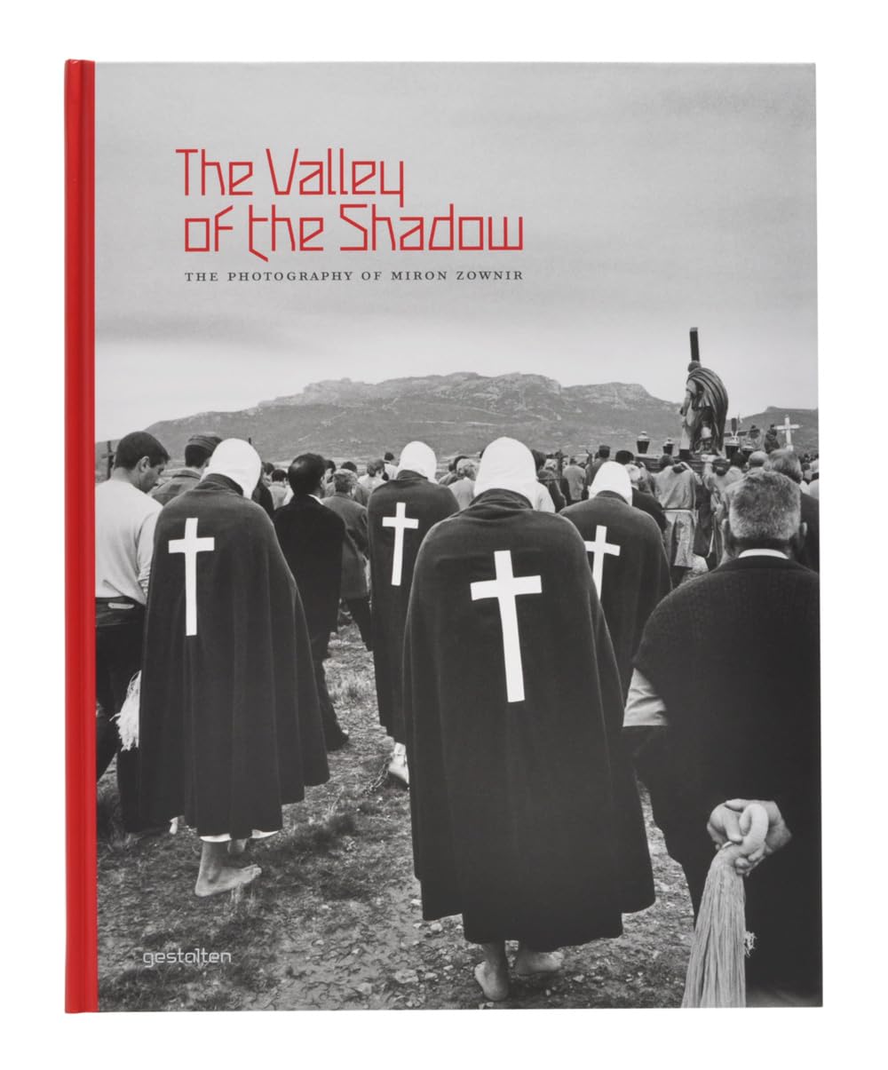 The Valley of the Shadow: The Photography of Miron Zownir Travel Books