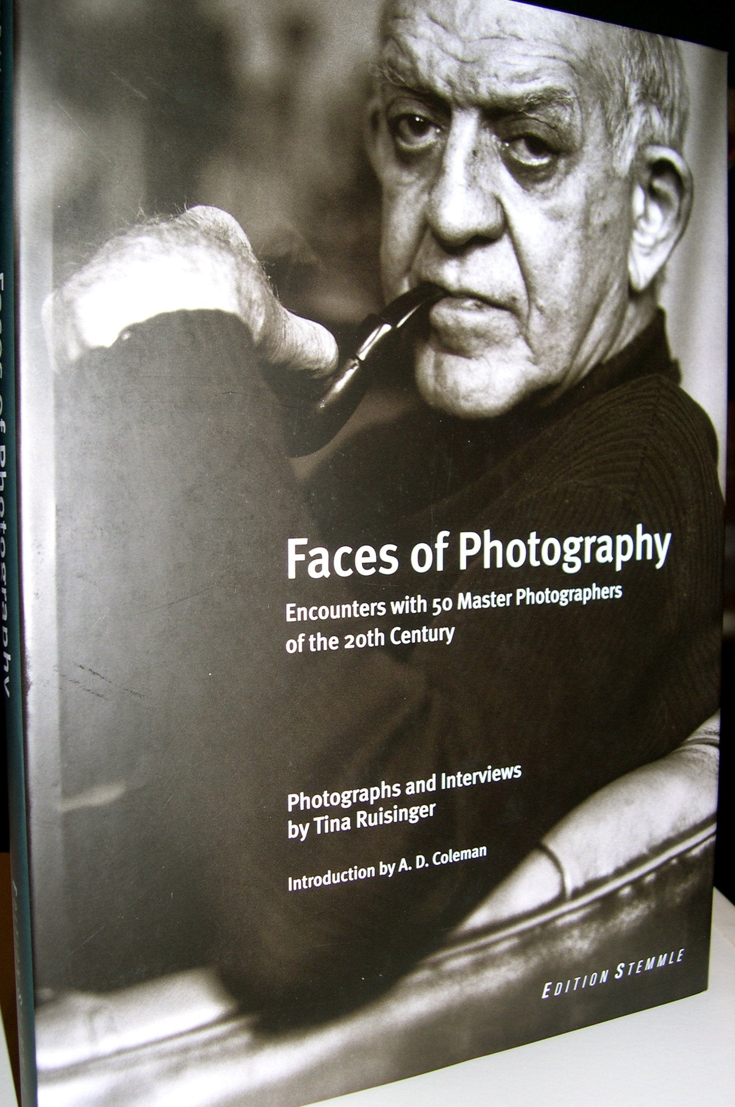 Faces of Photography: Encounters with 50 Master Photographers of the 20th Century. Photographs and Interviews. Travel Books