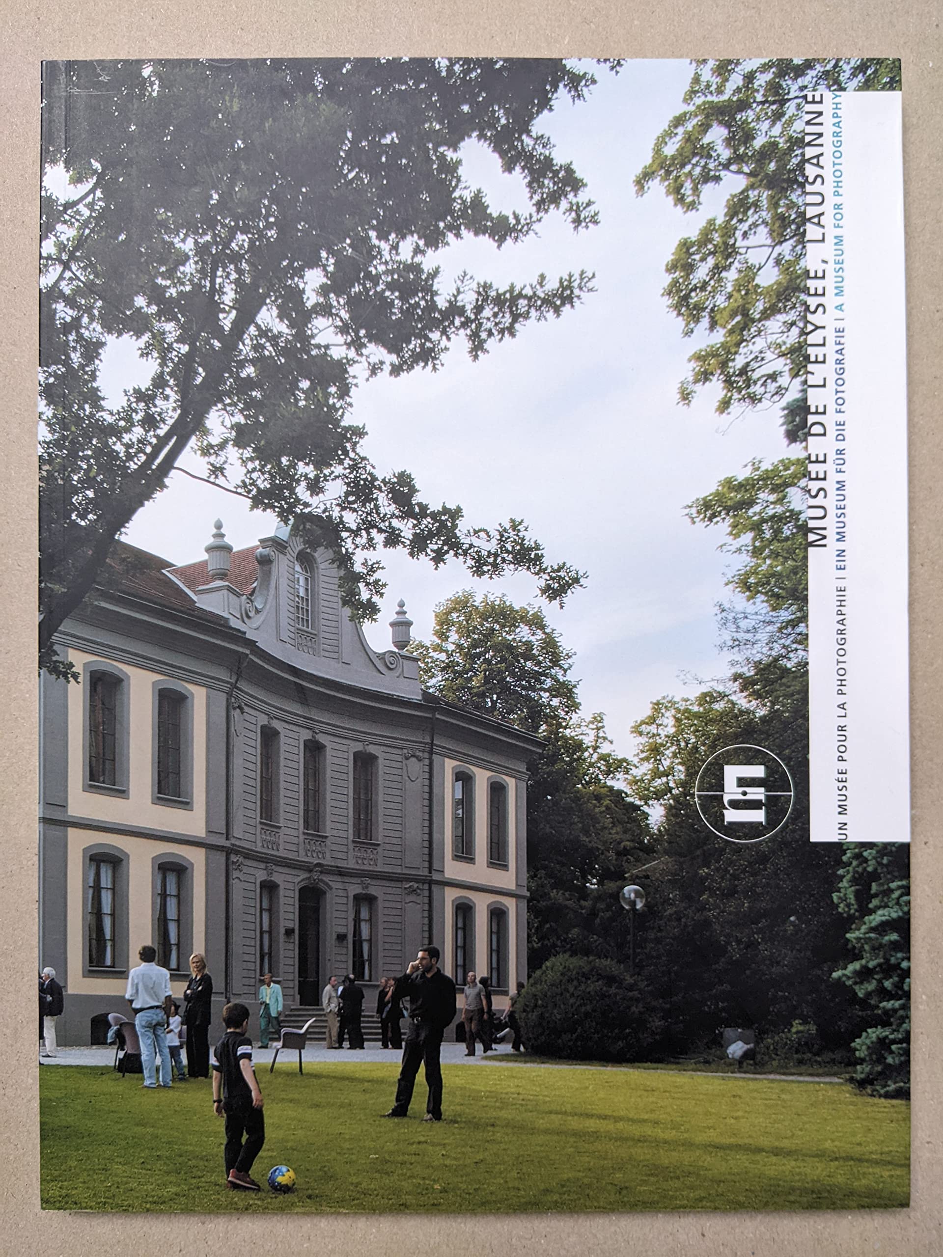 Musée de l'Elysée, Lausanne: Un Musée pour la photographie Books