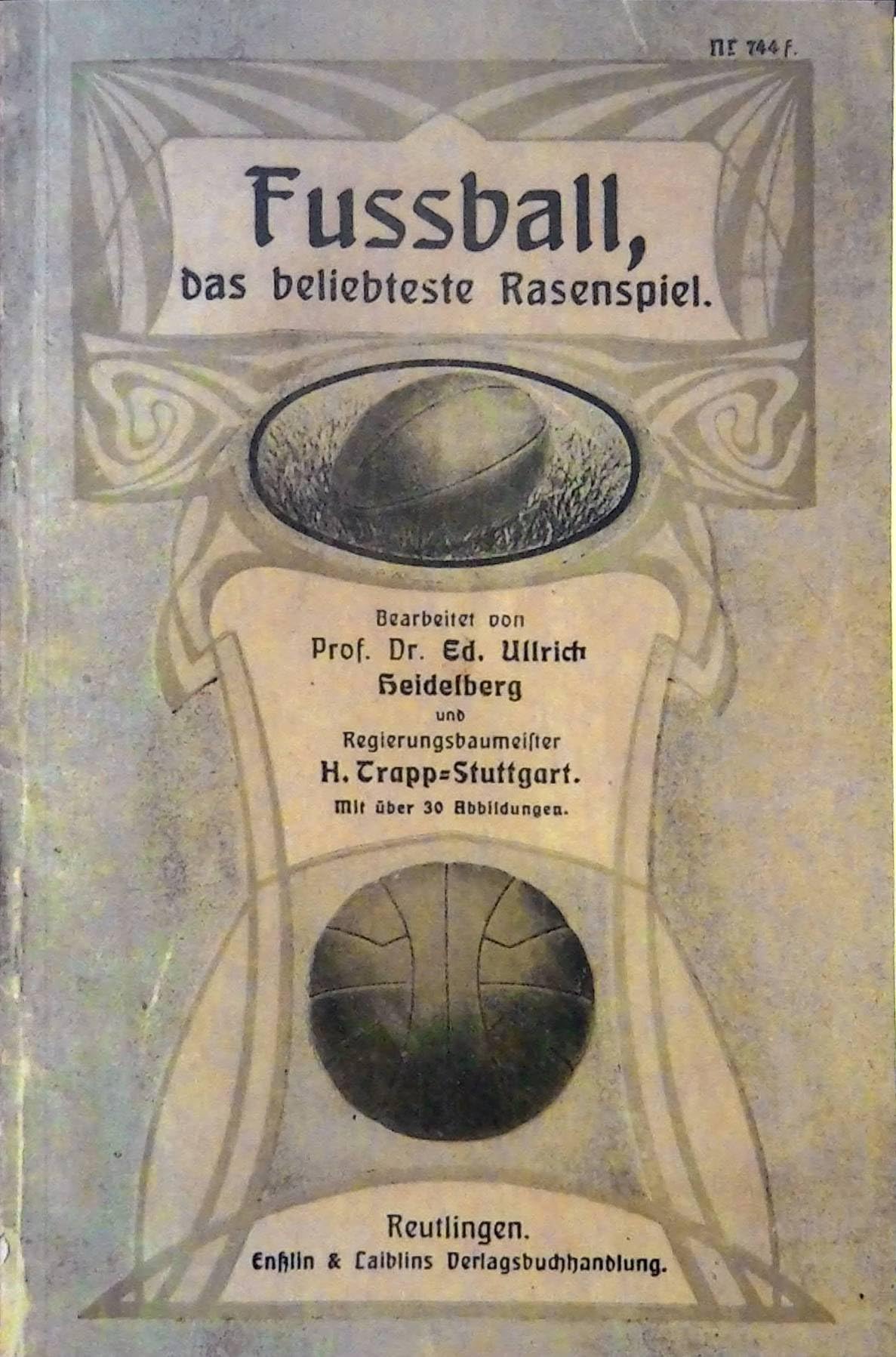 Fussball, das beliebteste Rasenspiel. Leisure & Fun