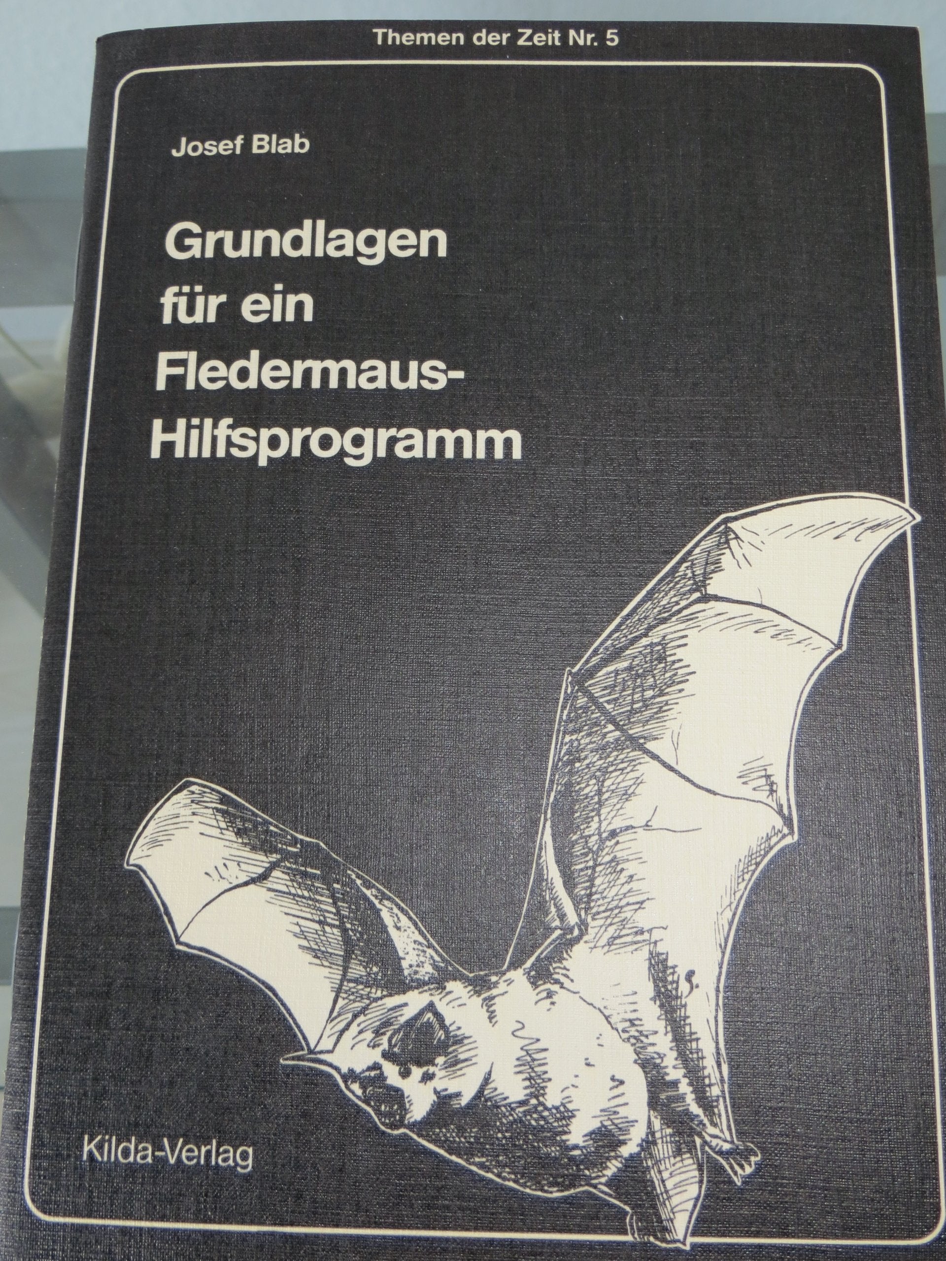 Grundlagen für ein Fledermaus - Hilfsprogramm Natural Sciences