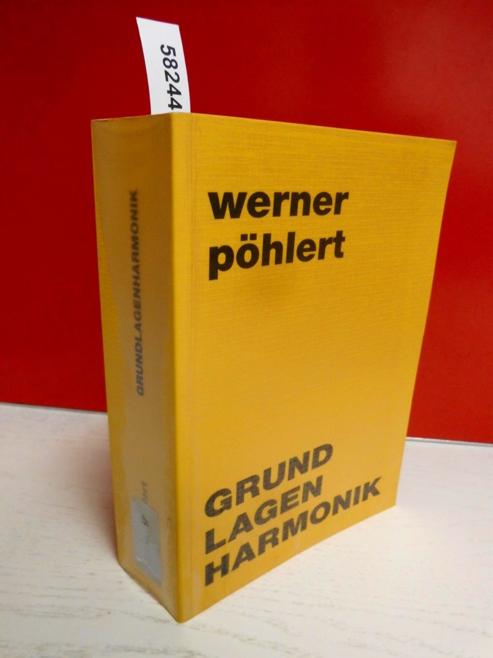 Grundlagenharmonik: Für: Tasteninstrumente, Gitarre und Bass, Melodieinstrumente Sheet Music