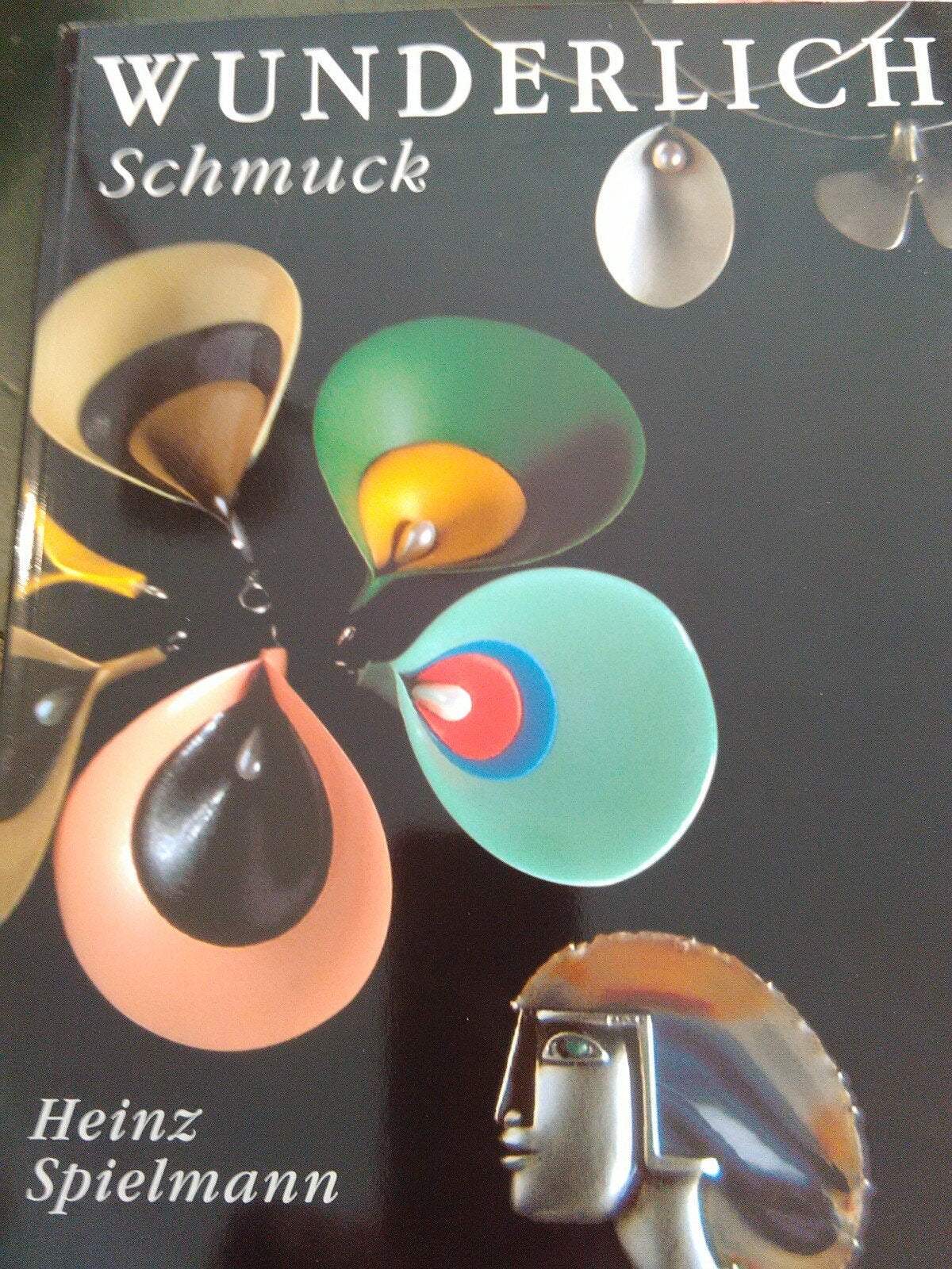 Schmuck - Ornaments - Ornement. Paul Wunderlich Film, Art & Culture