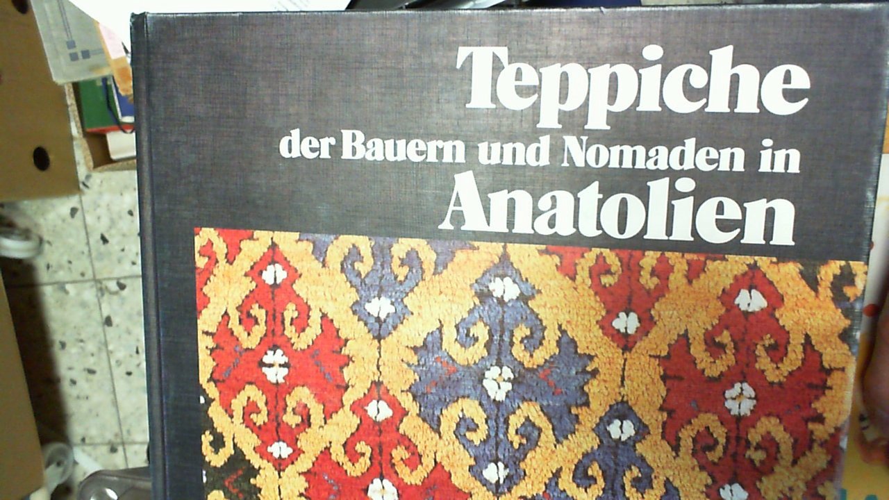 Teppiche der Bauern und Nomaden in Anatolien Books