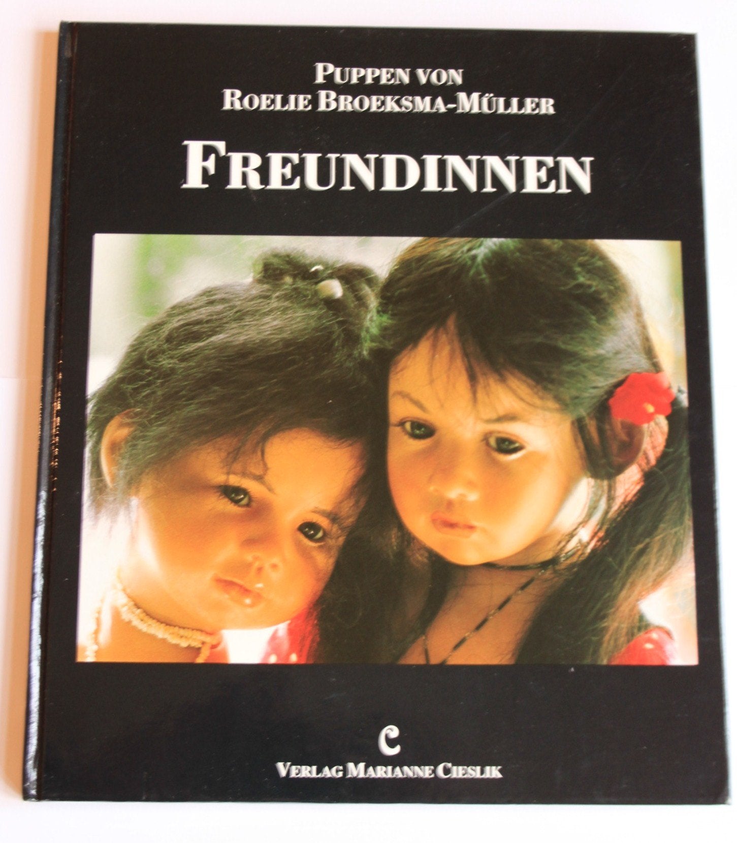 Freundinnen Film, Art & Culture