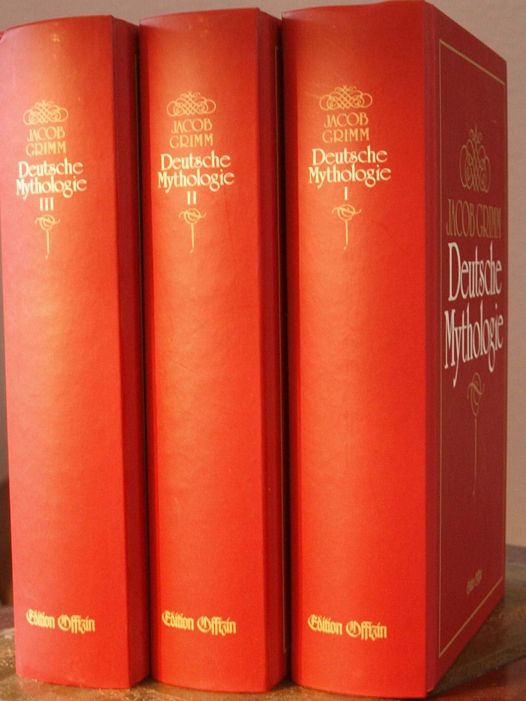 Deutsche Mythologie. 3 Bände German history