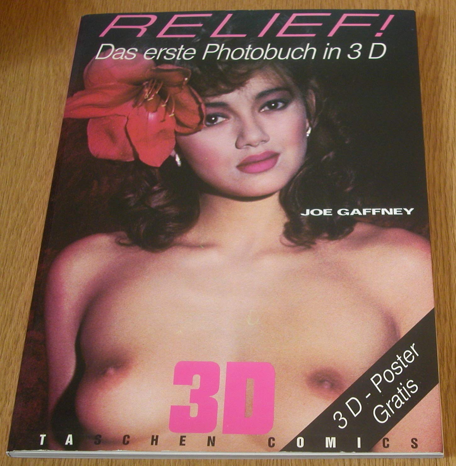 Relief. Das erste Photobuch in 3 D Photography