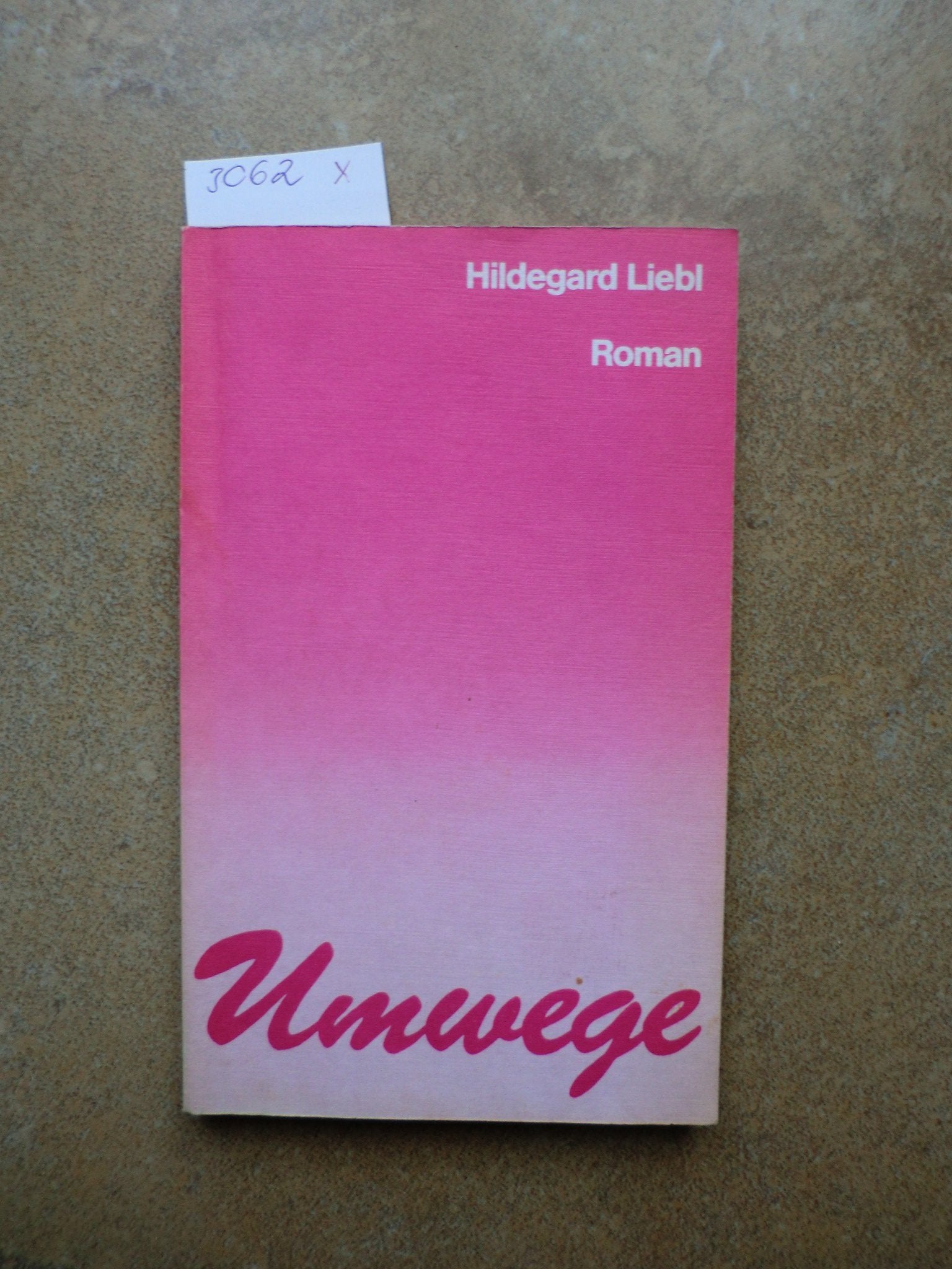 Umwege Books