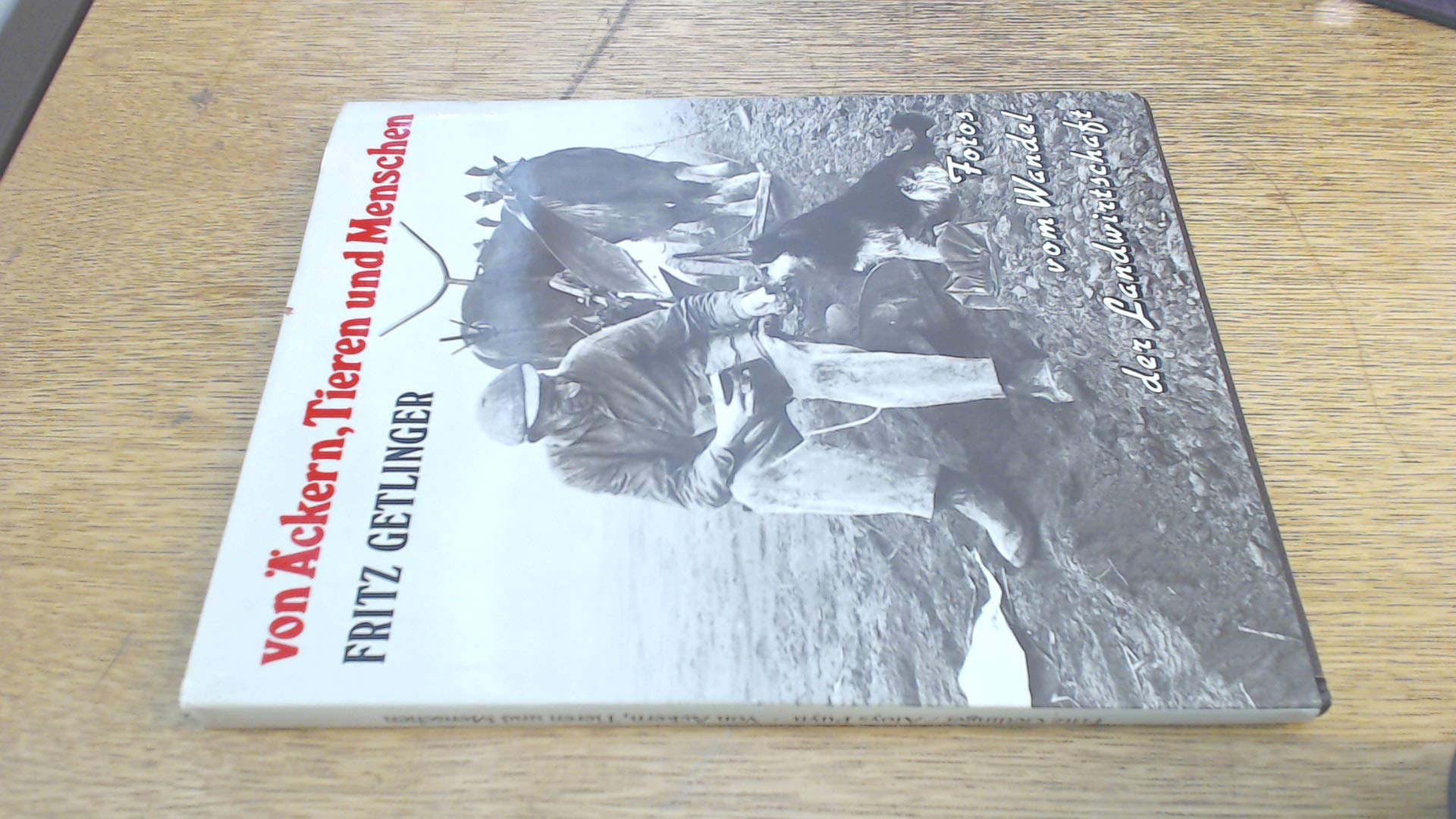 Von Äckern, Tieren und Menschen. Fotos vom Wandel der Landwirtschaft Film, Art & Culture